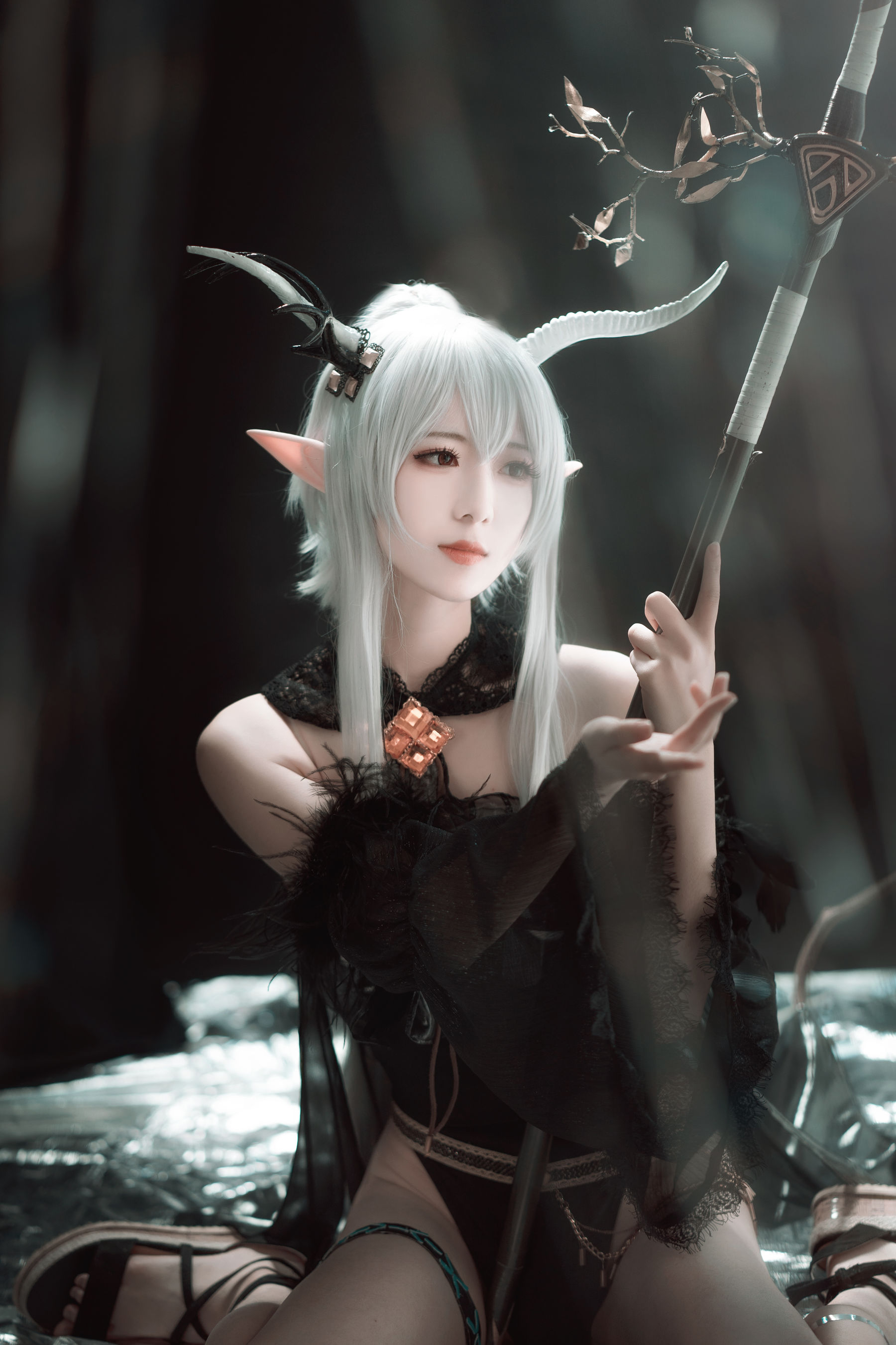 小姐姐弥音音ww 明日方舟 闪灵