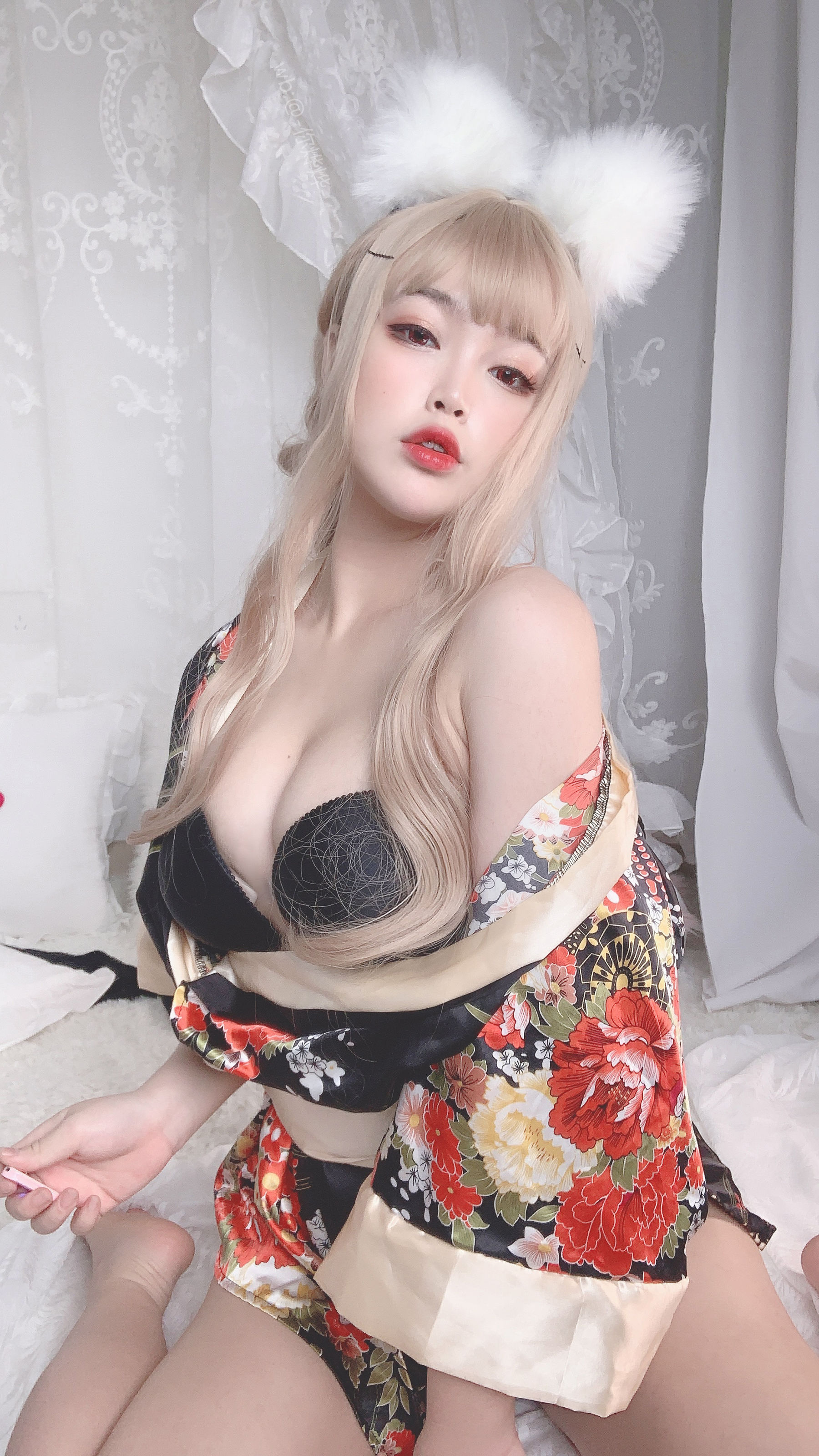 萌系小姐姐-白烨- 狐仙女友