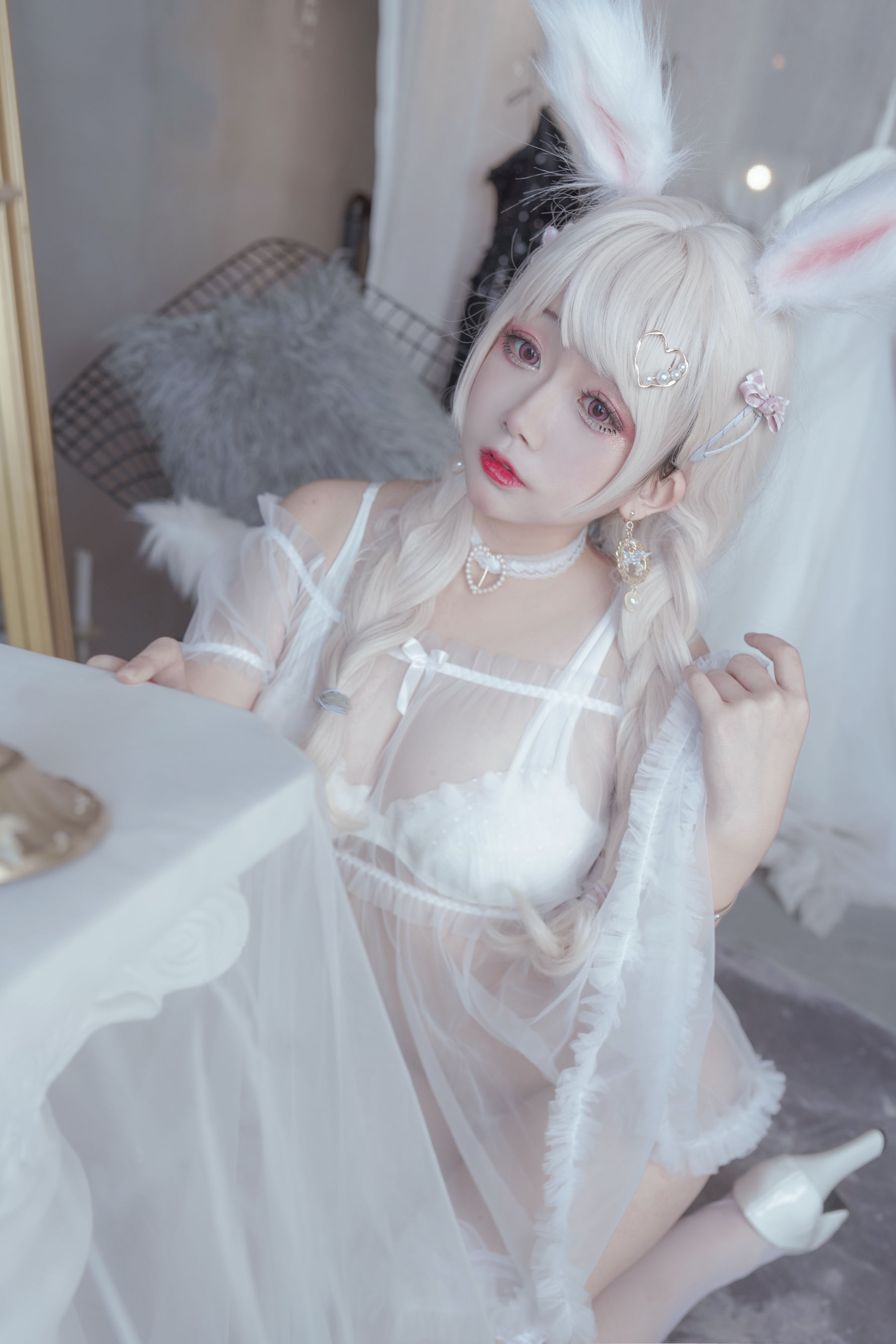 Cosplay日奈娇 猫与兔
