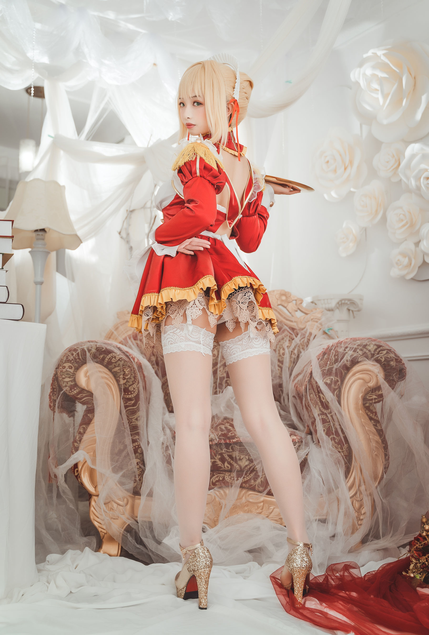动漫博主雯妹 尼禄女仆