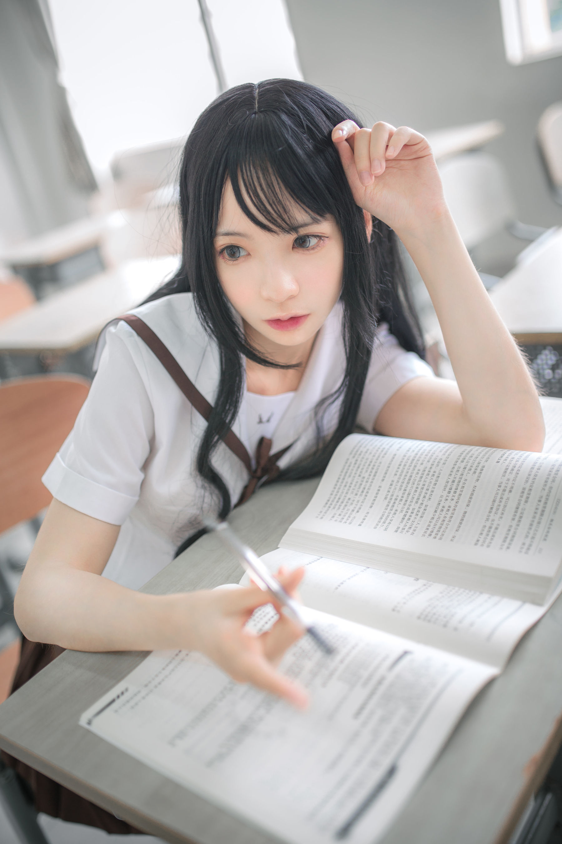 疯猫ss 教室JK学妹的性感