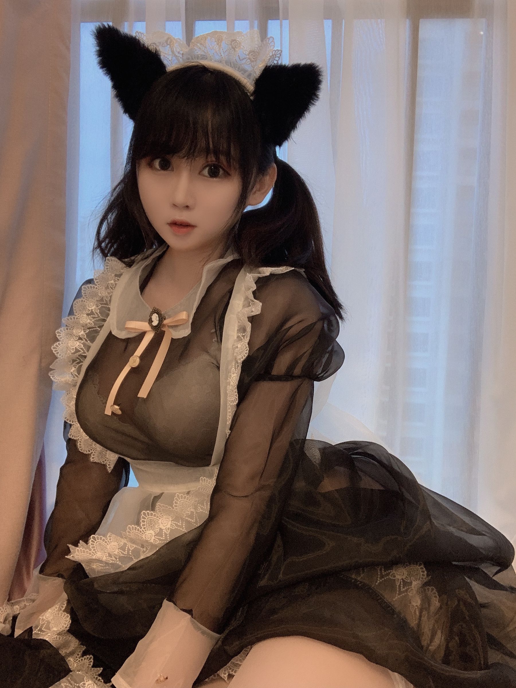 蜜桃少女是依酱呀 黑丝女仆