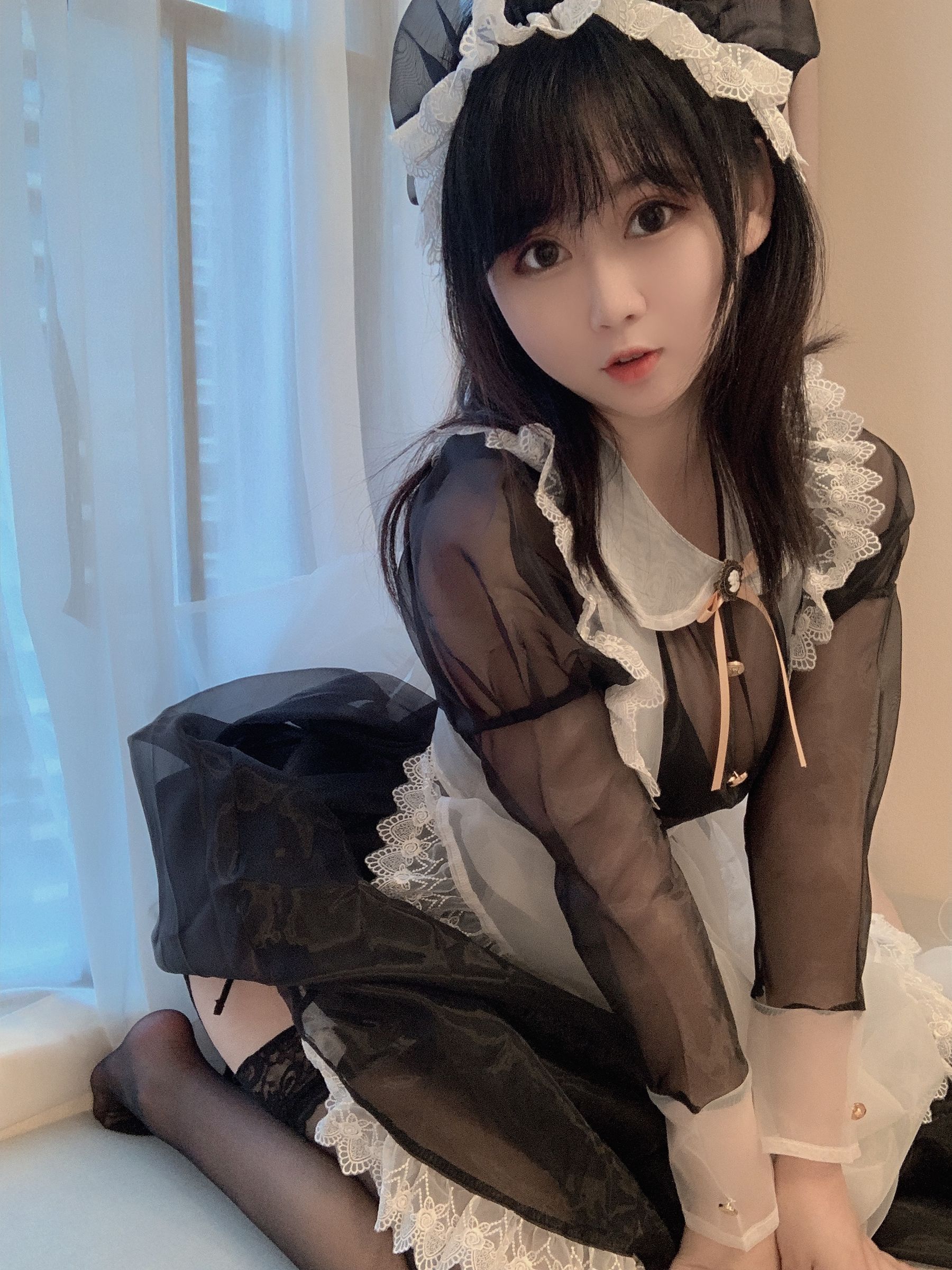 蜜桃少女是依酱呀 黑丝女仆