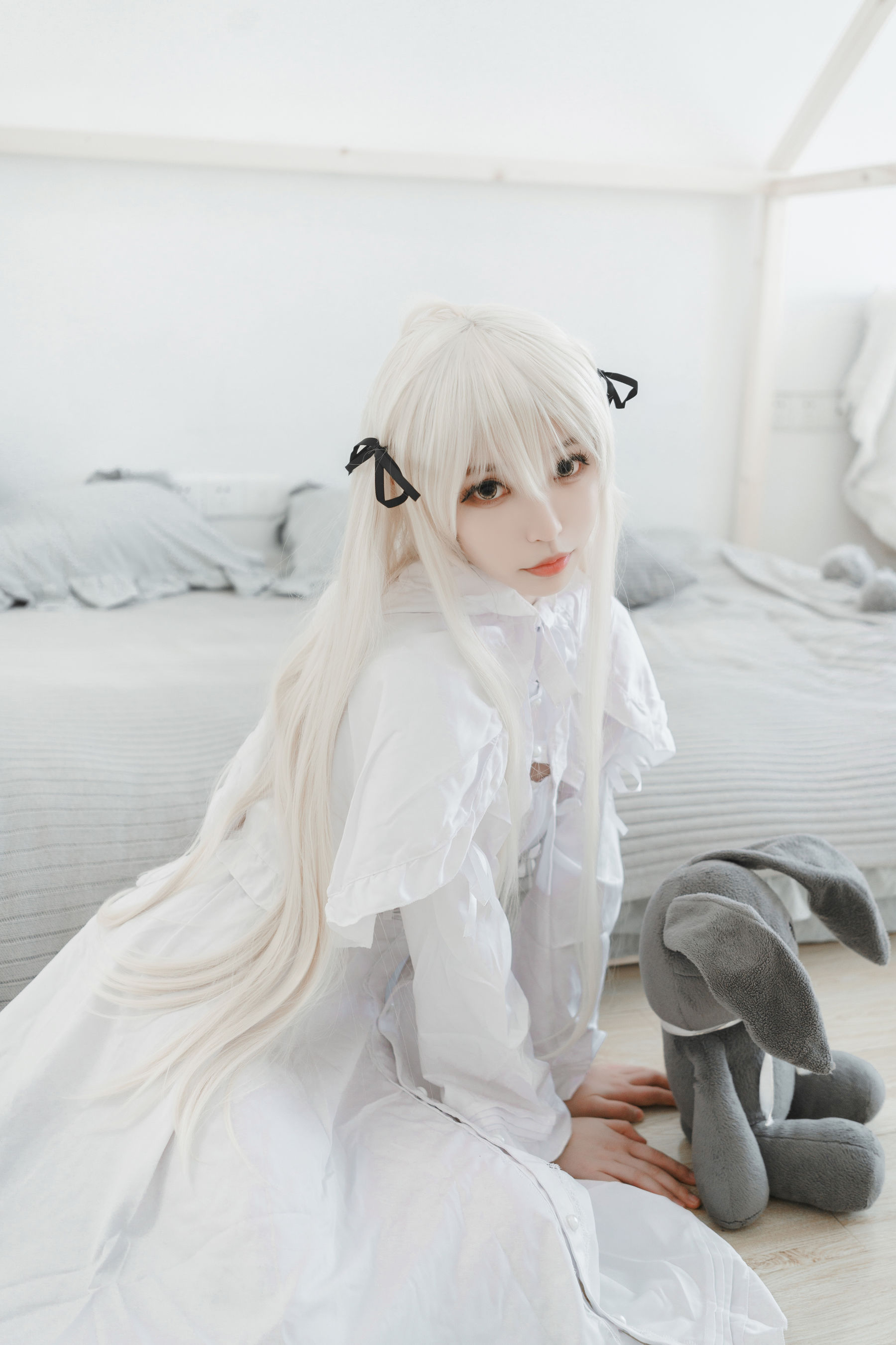 萌妹白易子教主 白裙