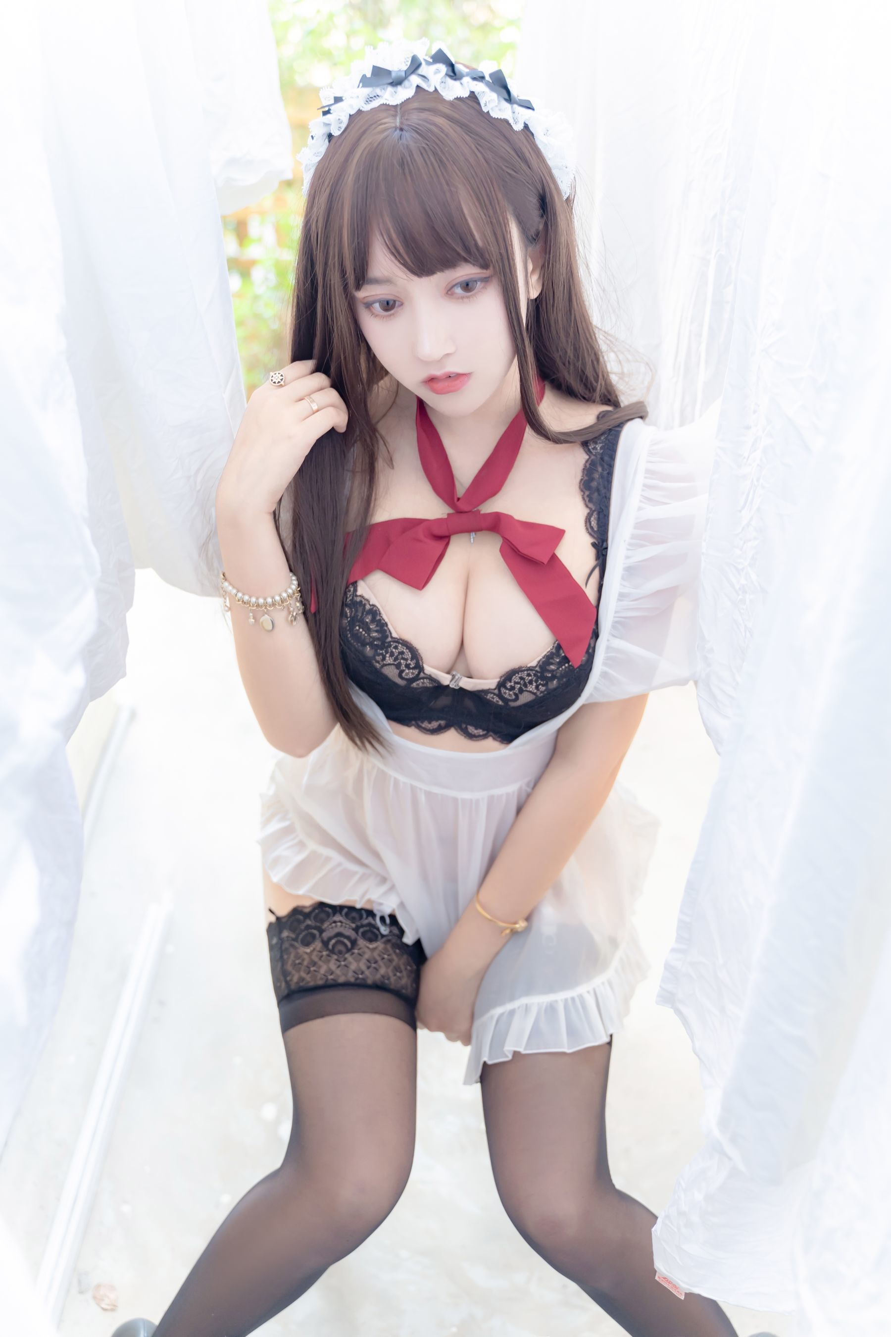 斗鱼米线线sama写真 透明女仆