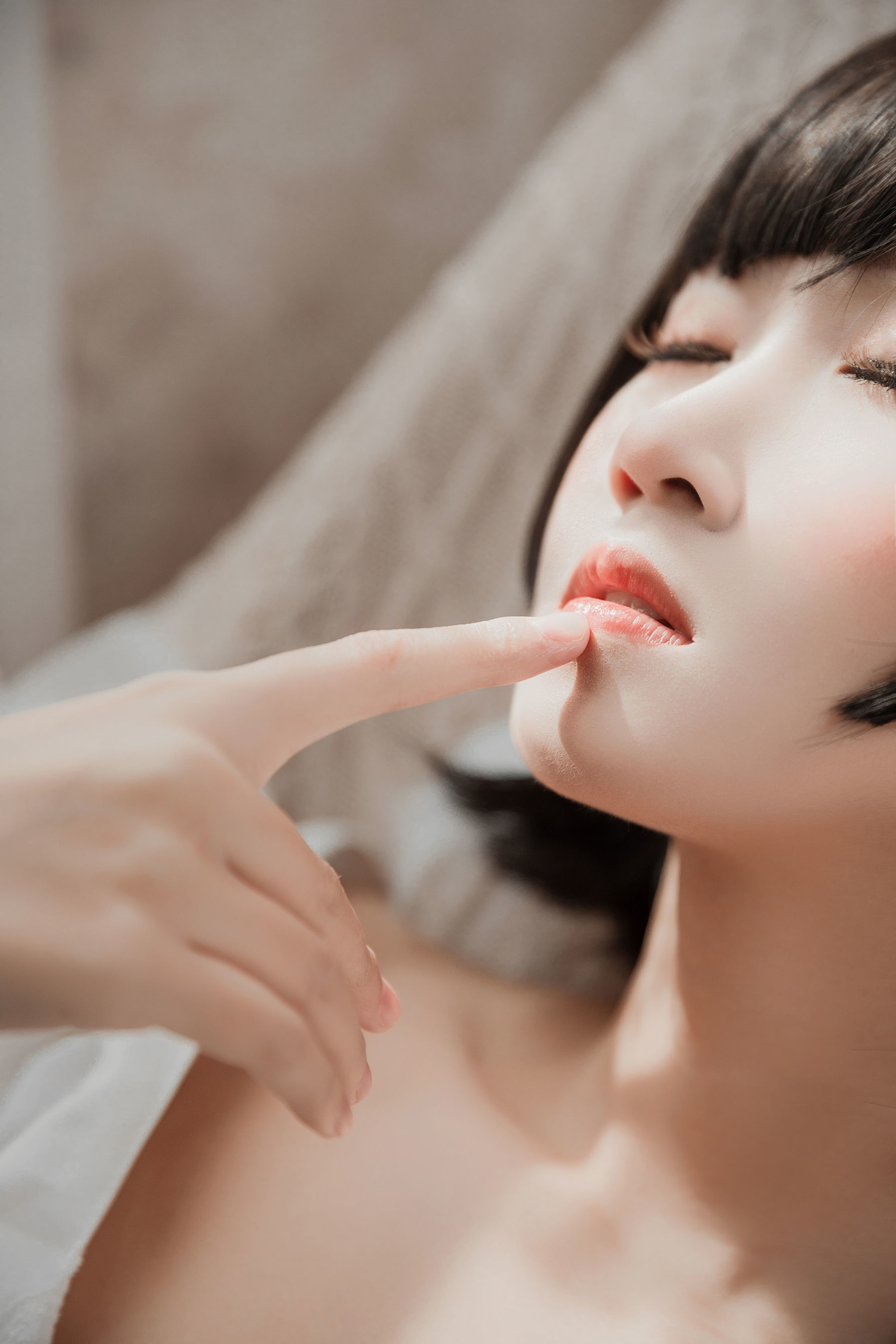 微博妹子三度_69 兔耳女仆