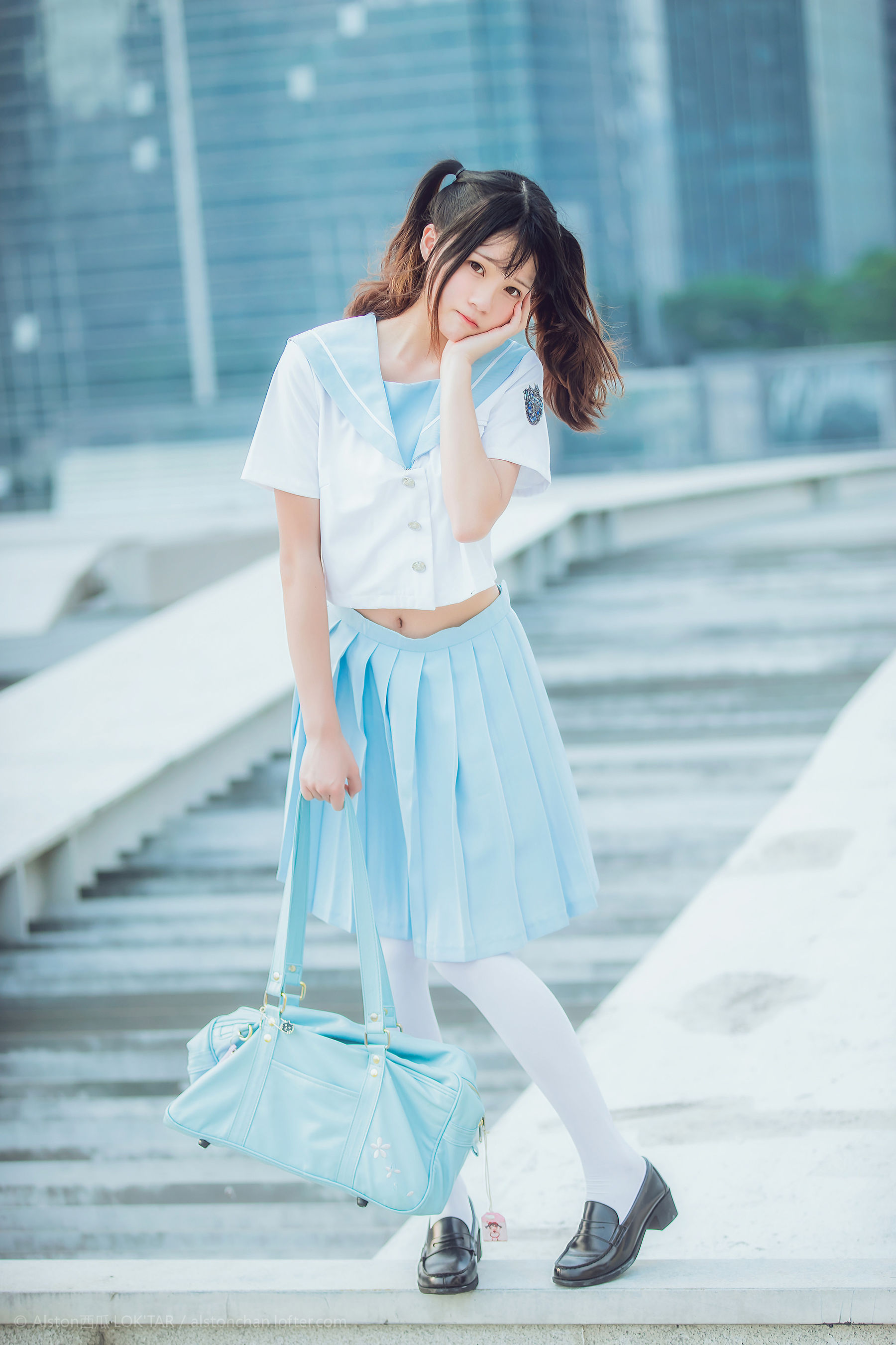 桜桃喵 穿制服的样子
