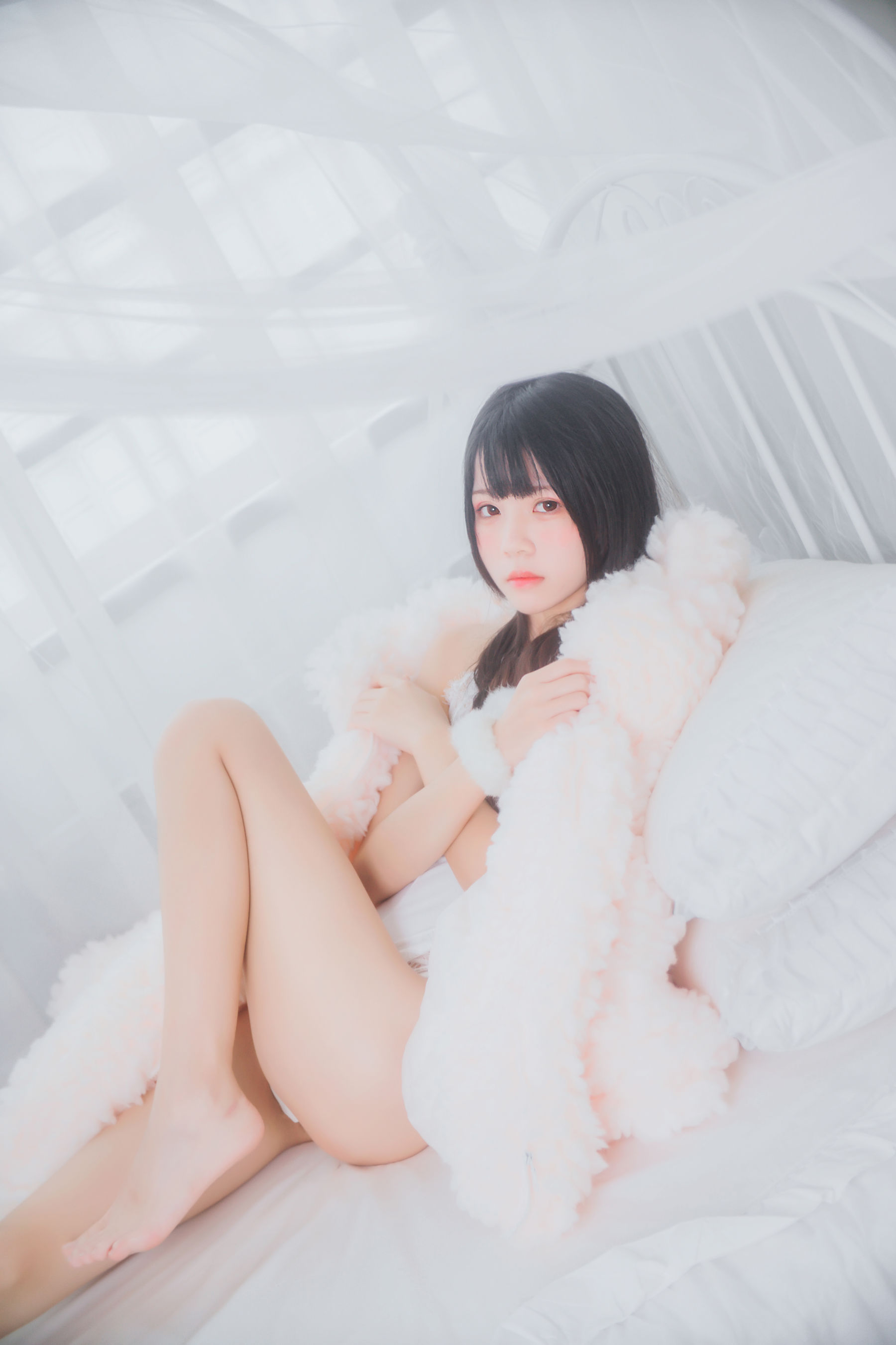 桜桃喵 冬眠系列 纯白私房