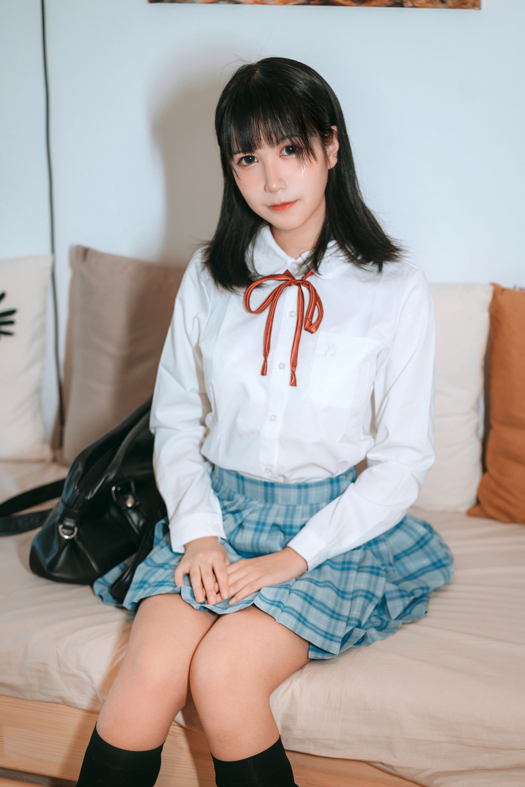 COSER美女逐月su 女儿的朋友
