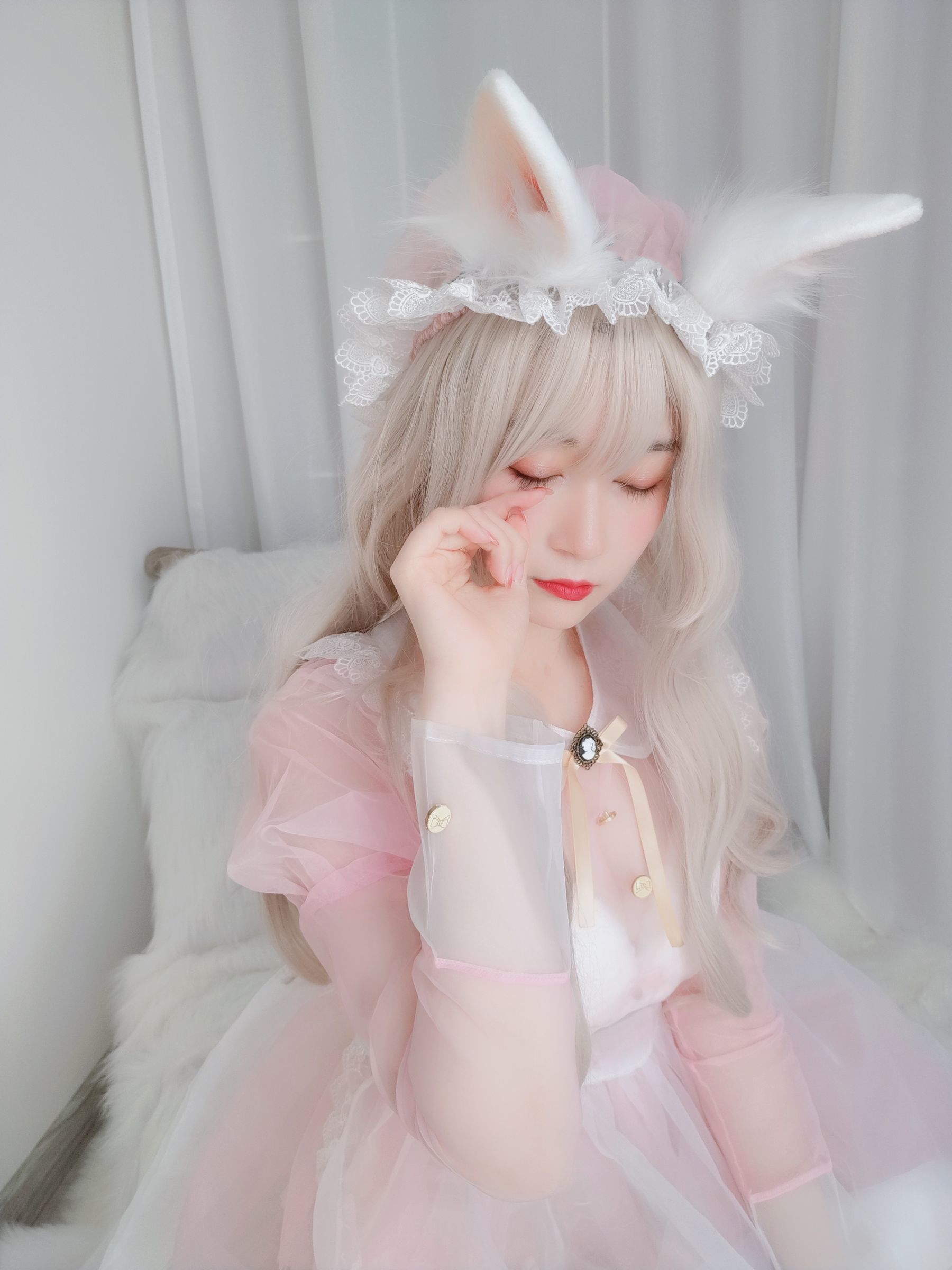 Coser小姐姐白银 女仆小兔子