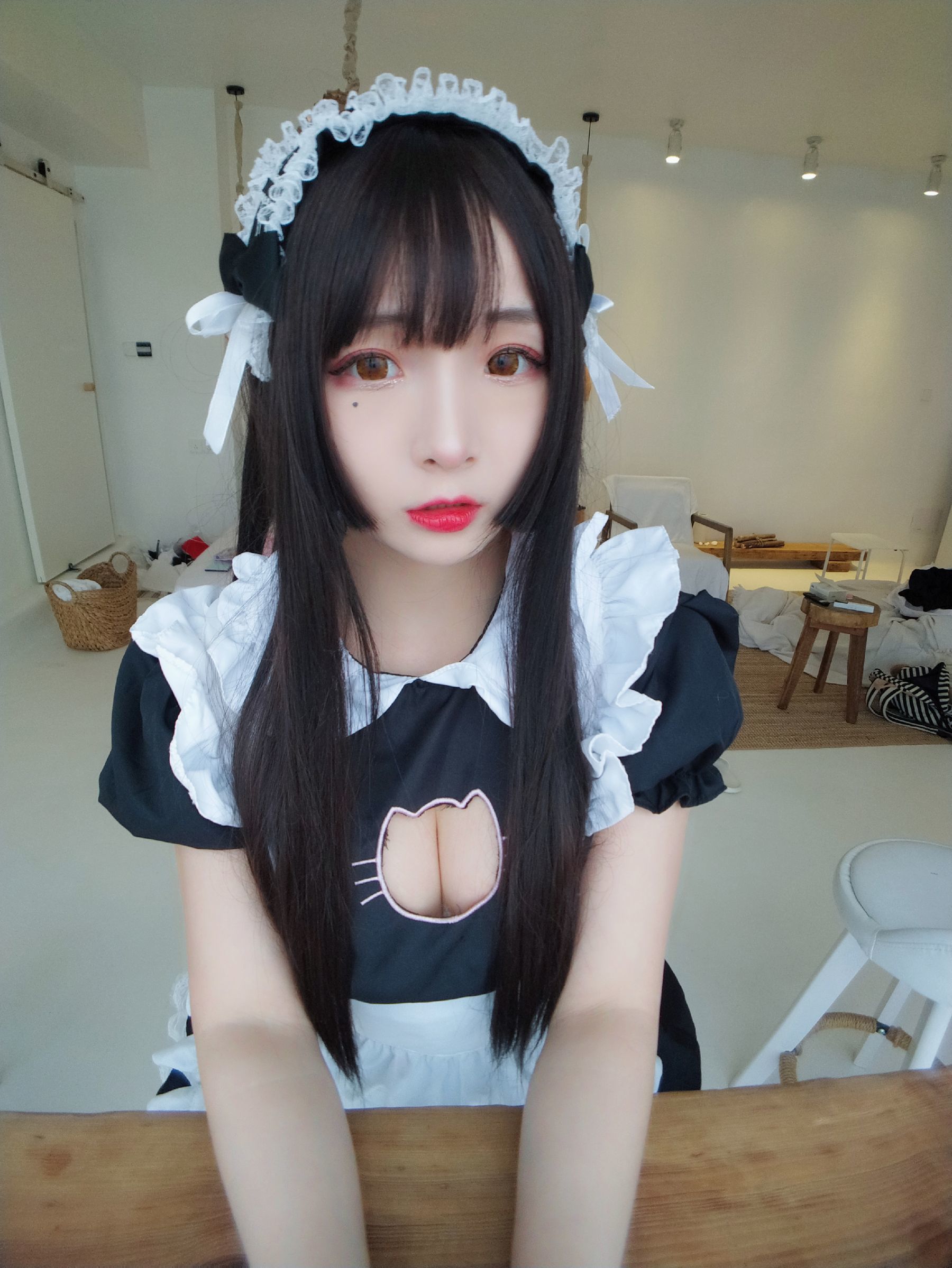 二次元美女古川kagura 黑白女仆