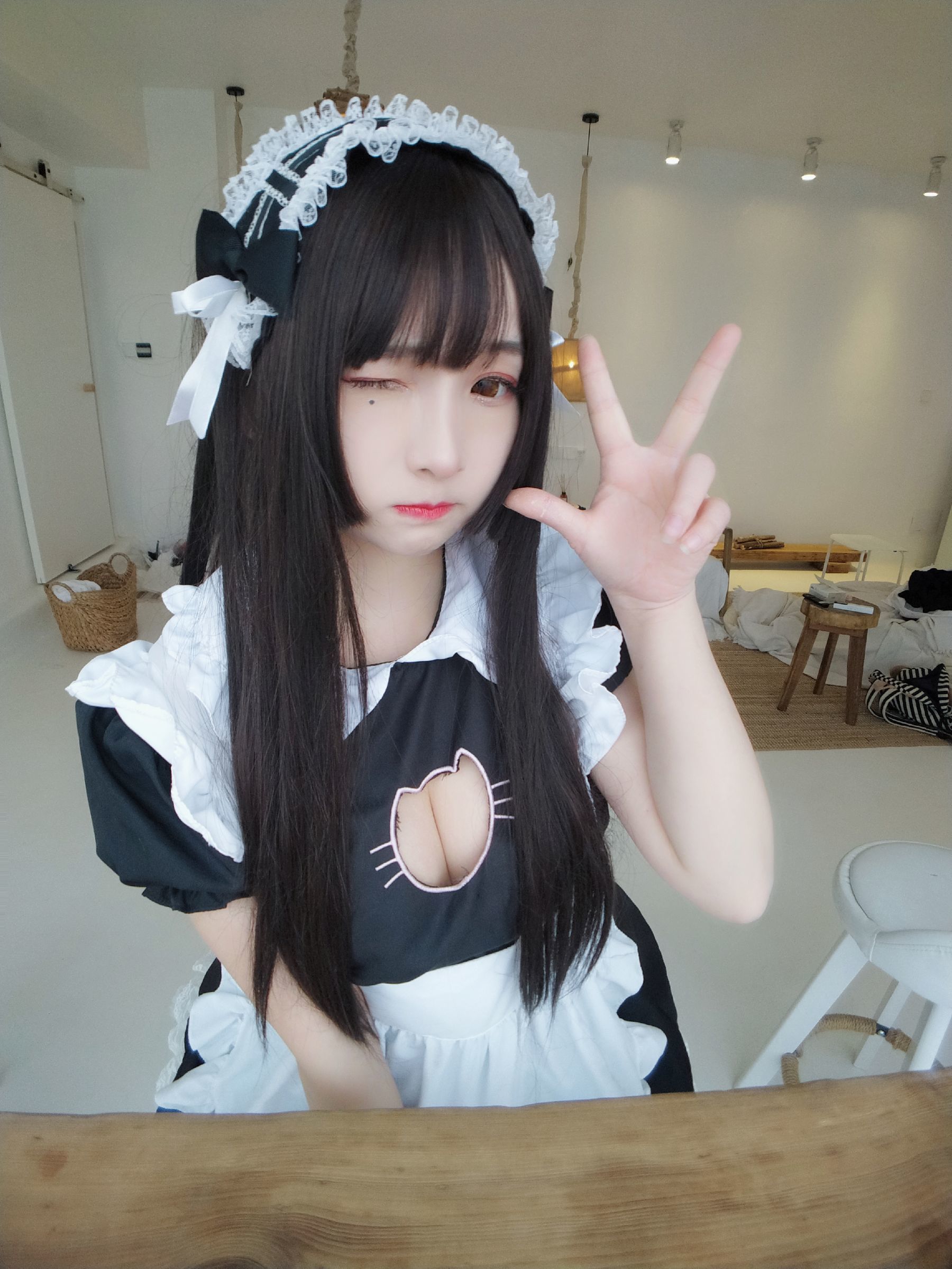 二次元美女古川kagura 黑白女仆