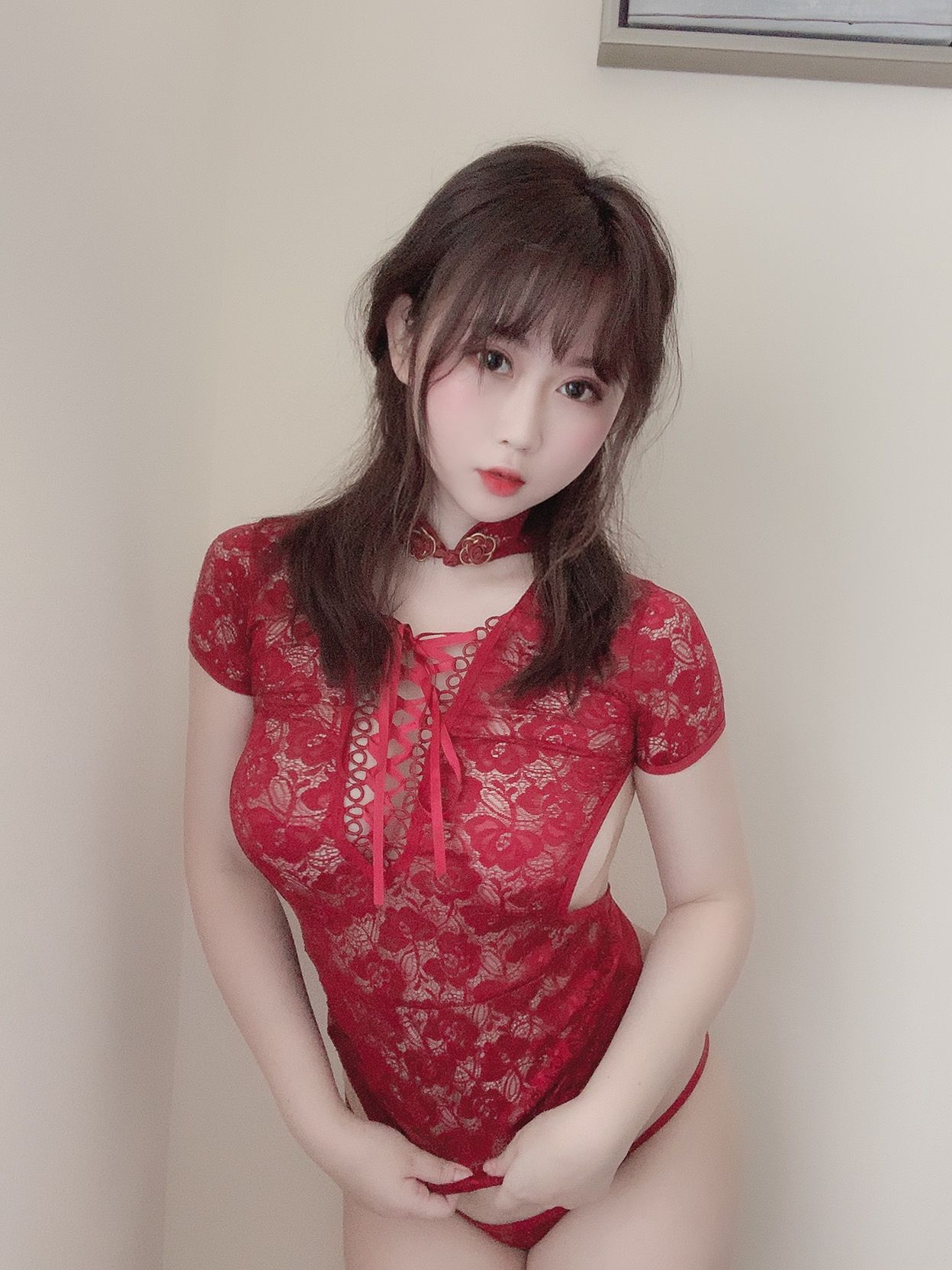 蜜桃少女是依酱呀 红色旗袍