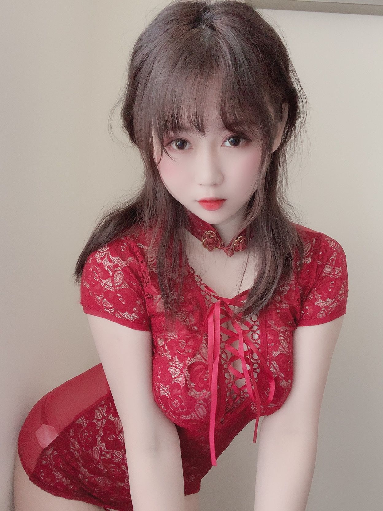 蜜桃少女是依酱呀 红色旗袍
