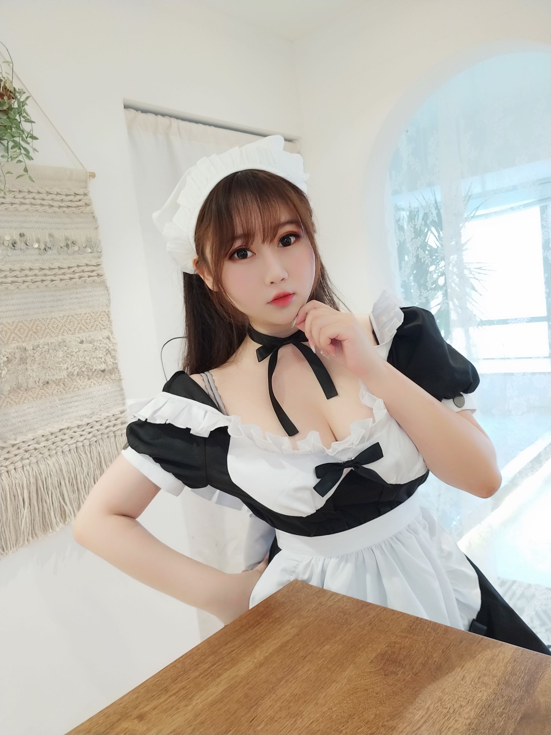 蜜桃少女是依酱呀 女仆2.0
