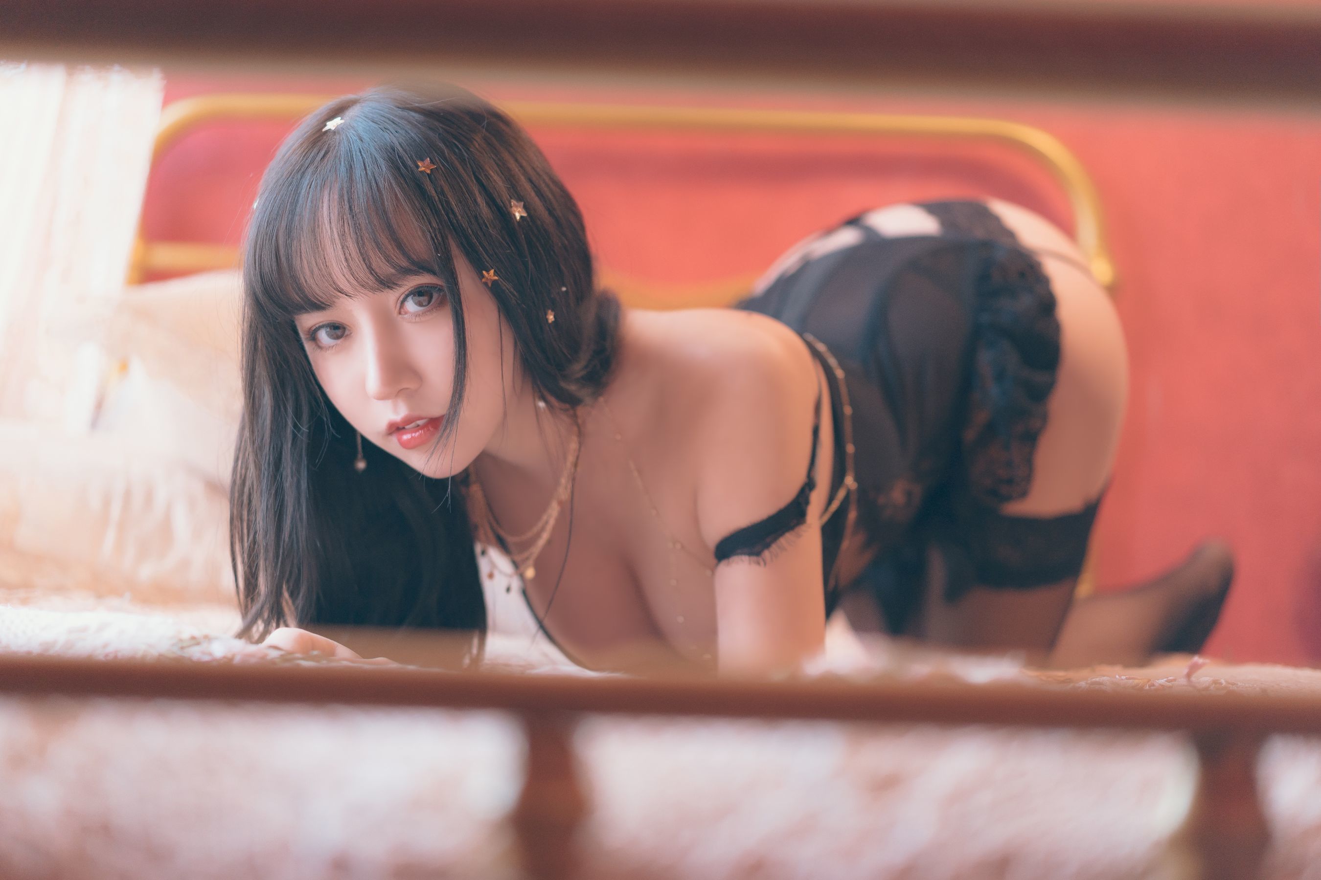 斗鱼米线线sama写真 6点半的月亮