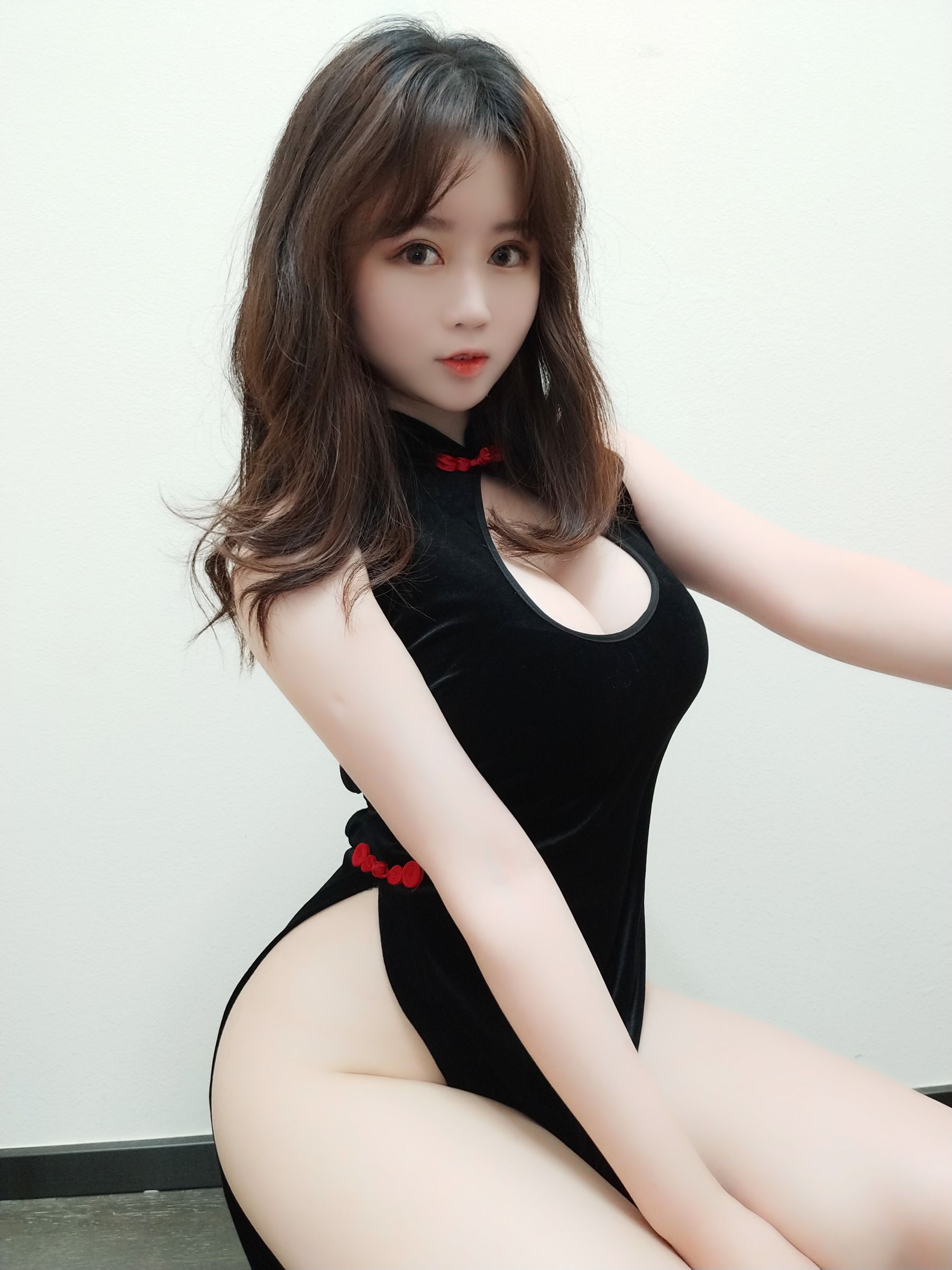 蜜桃少女是依酱呀 旗袍