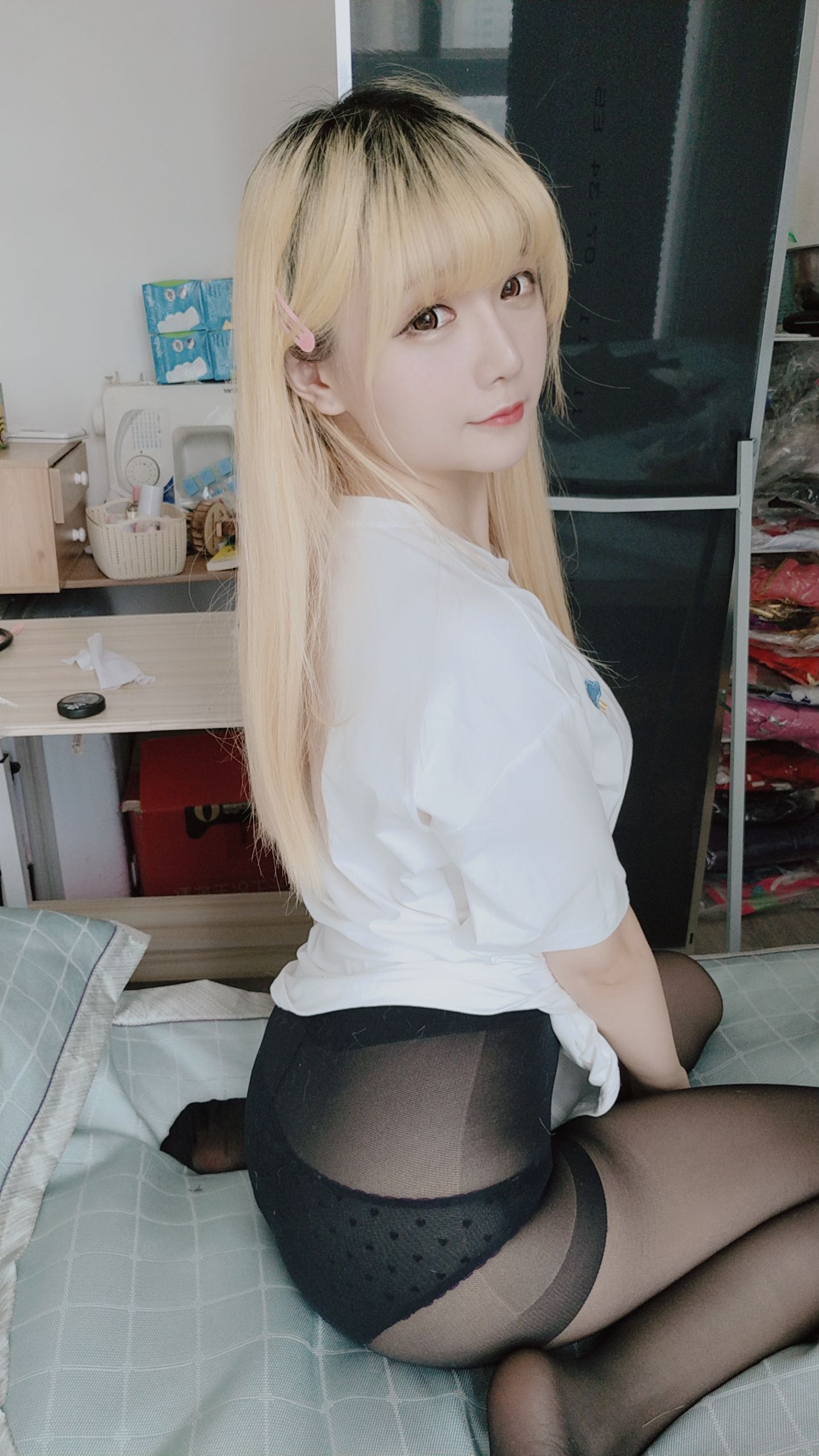 Coser小姐姐星之迟迟 白T恤