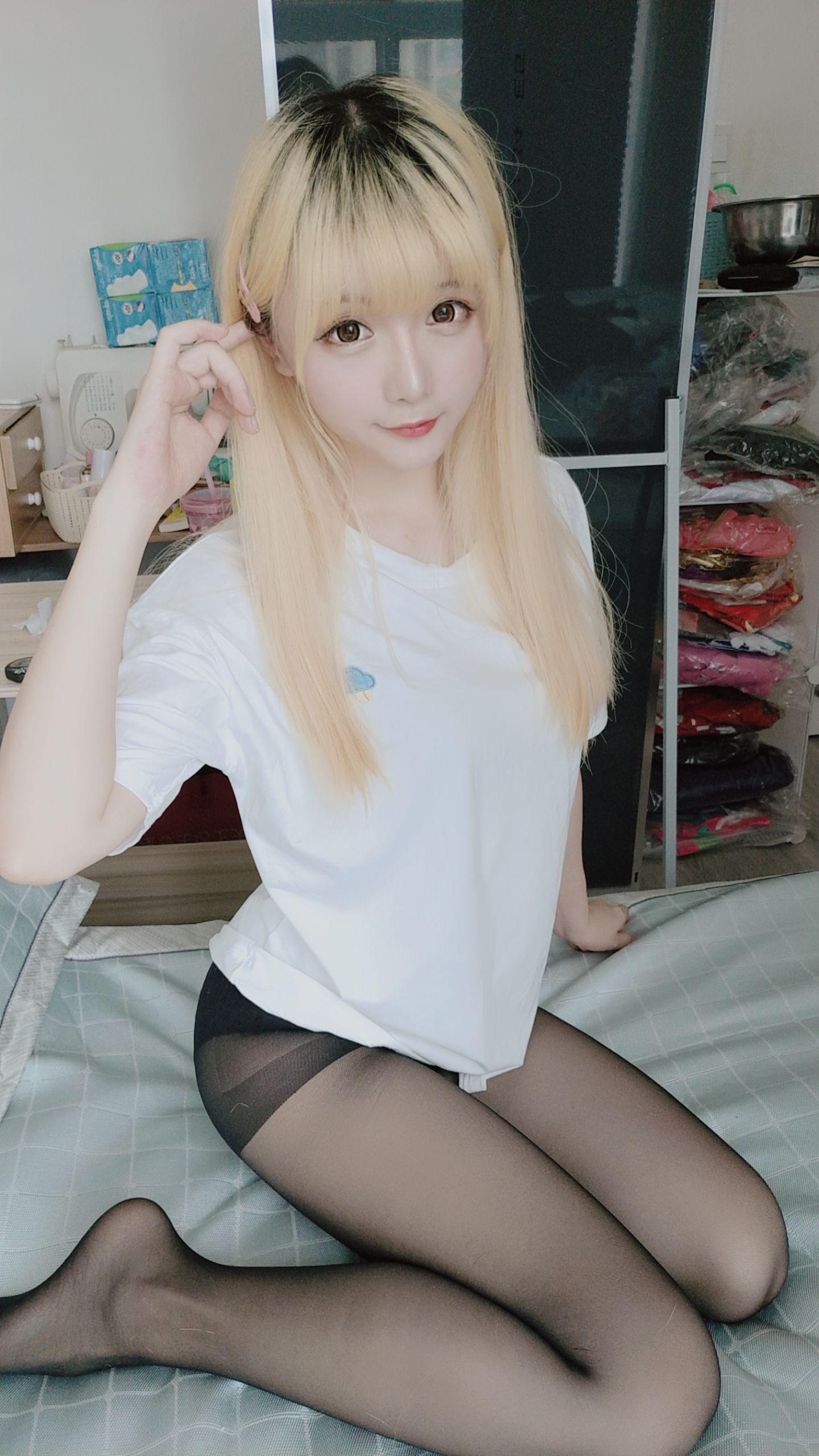 Coser小姐姐星之迟迟 白T恤
