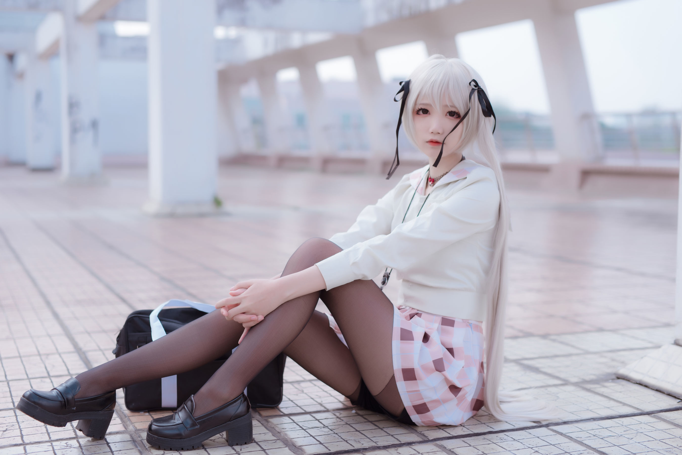 清纯少女五更百鬼 校服穹