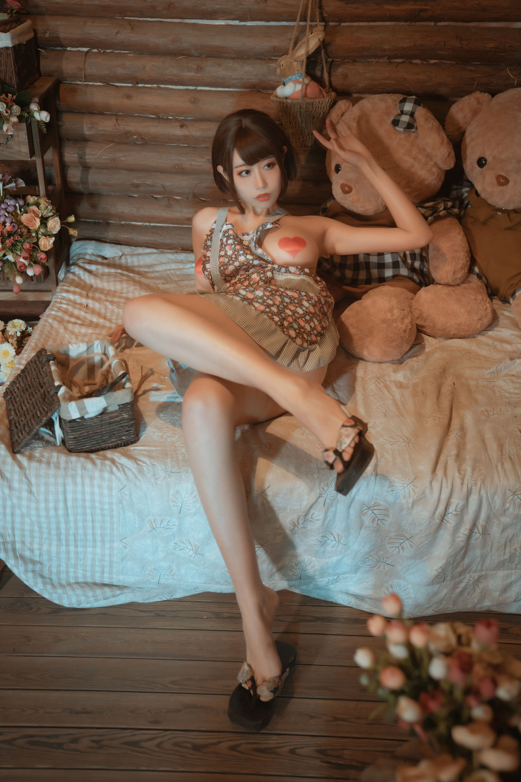 萌妹奈汐酱nice 勤劳的老板娘