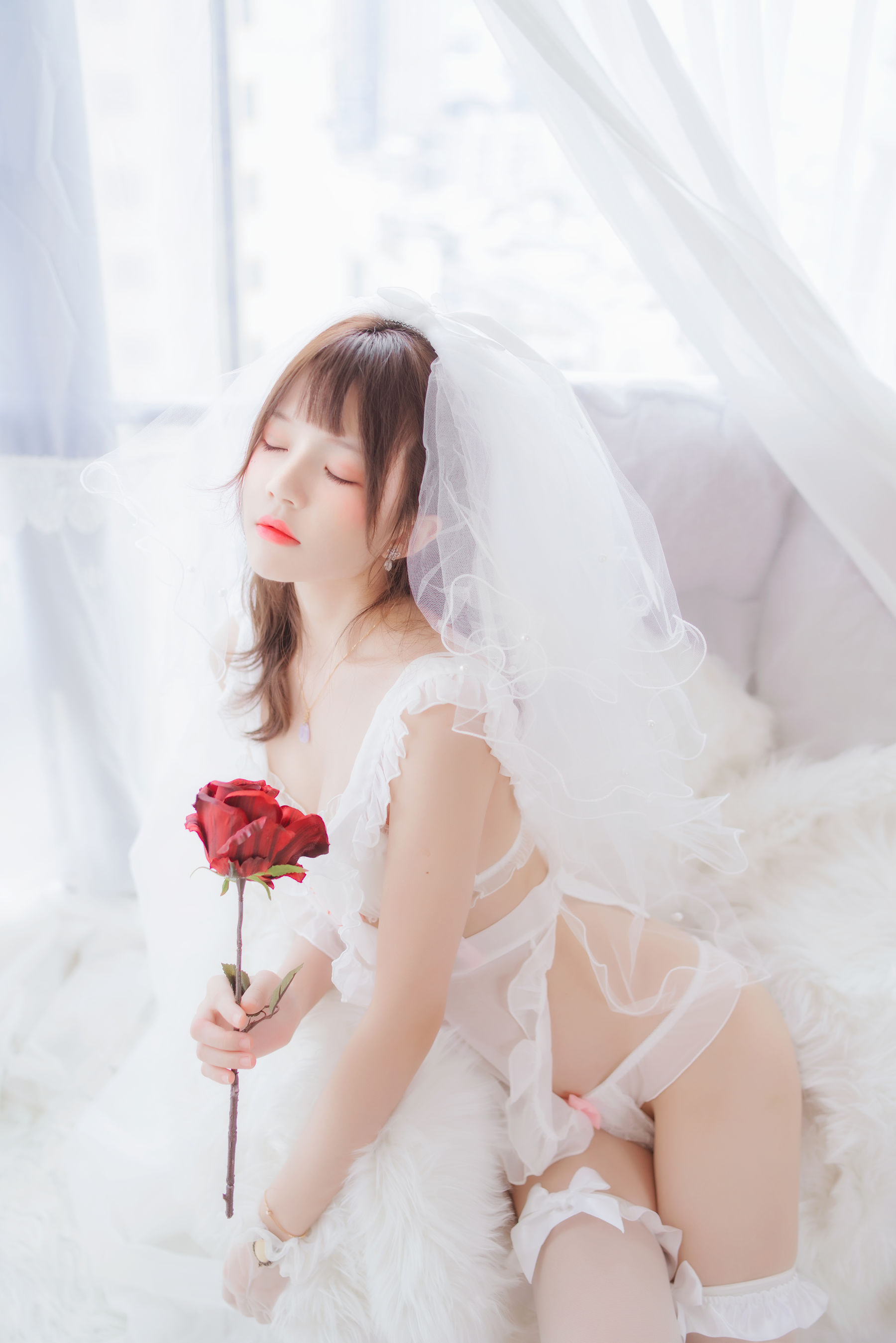 桜桃喵 轻纱01