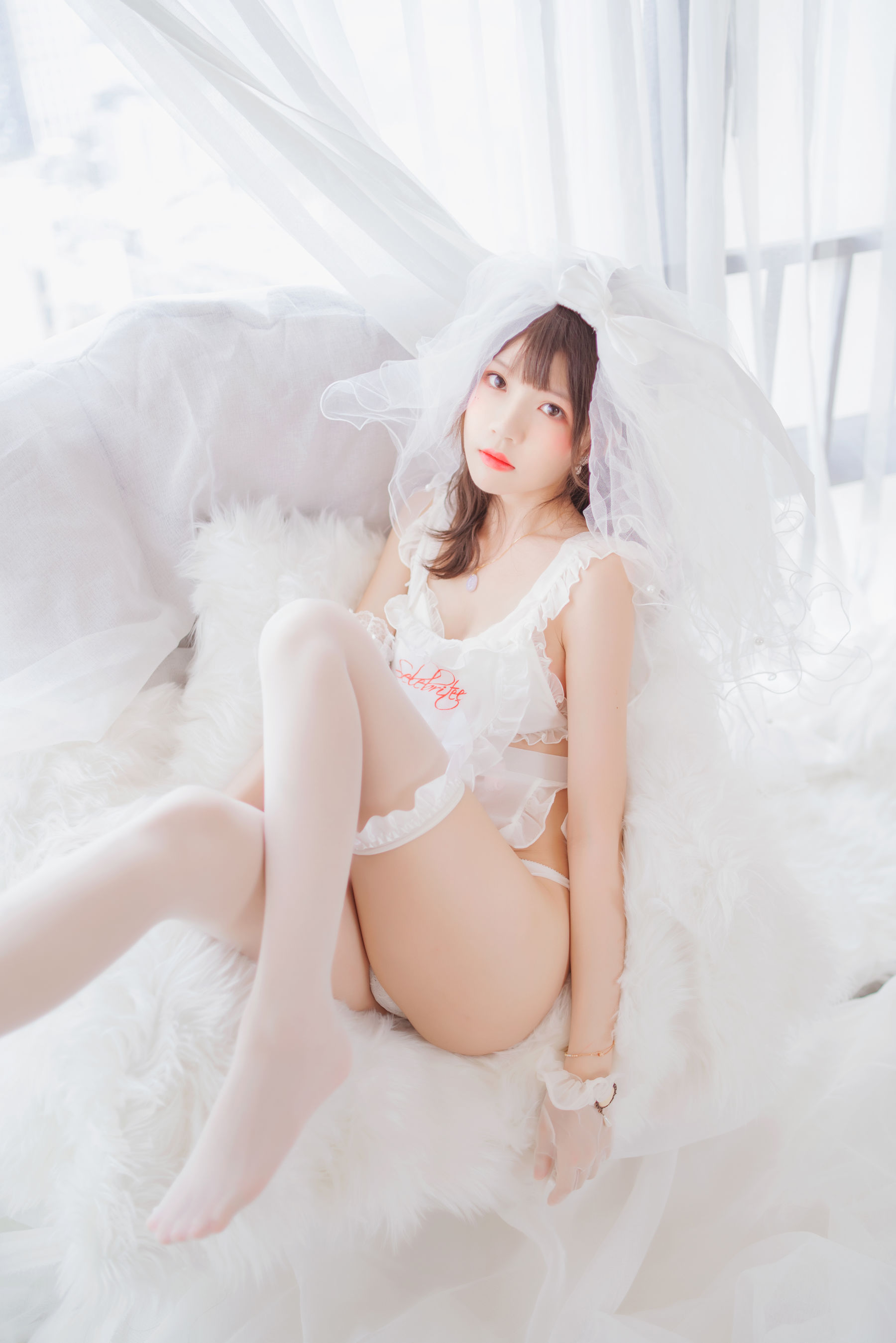 桜桃喵 轻纱01