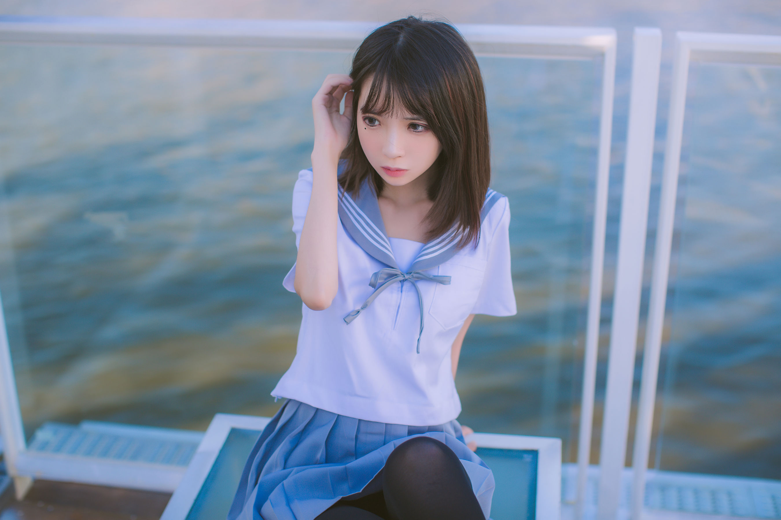 疯猫ss 海边蓝白水手服