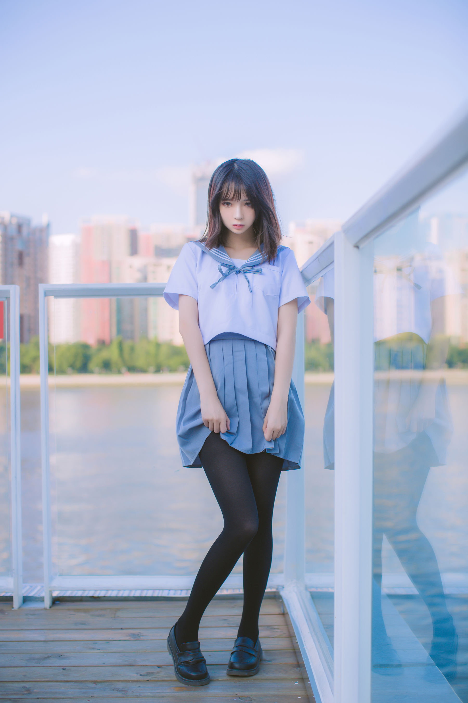 疯猫ss 海边蓝白水手服