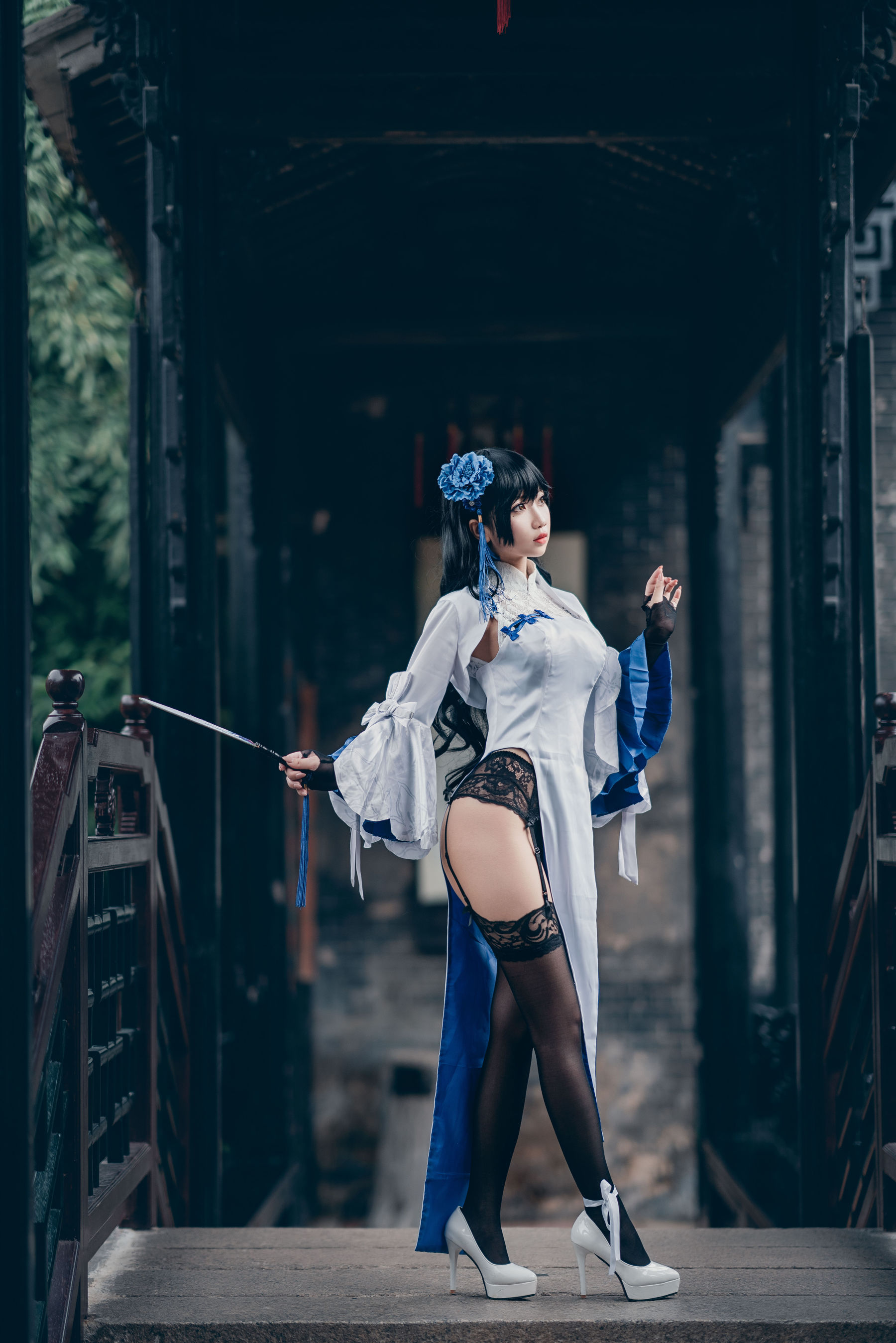 白嫩美少女鬼畜瑶 玉玲珑