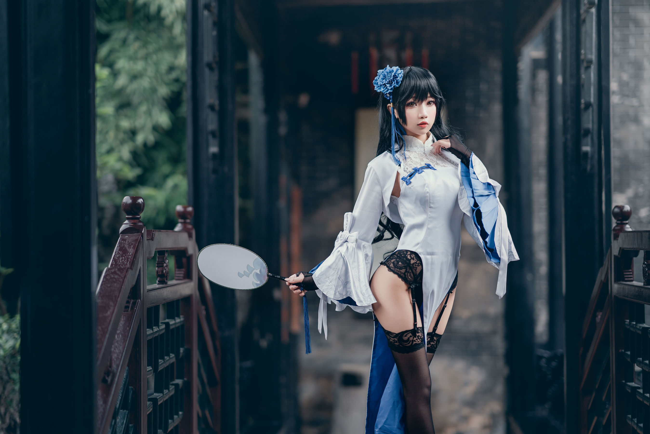 白嫩美少女鬼畜瑶 玉玲珑