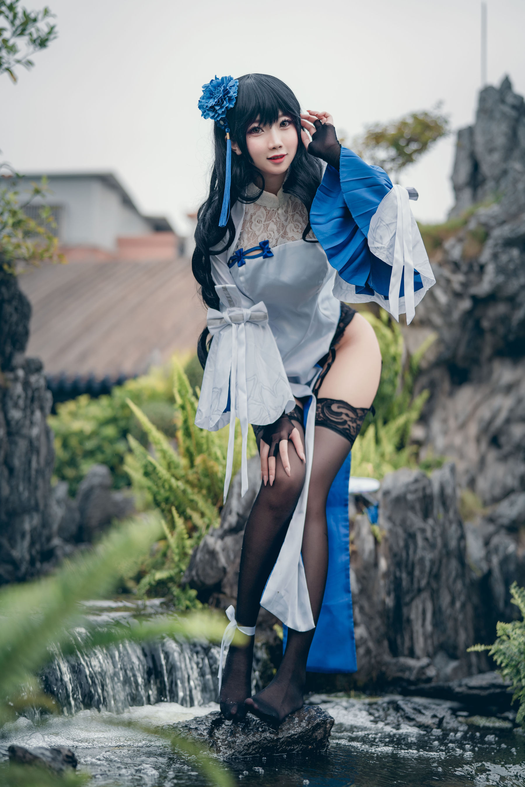 白嫩美少女鬼畜瑶 玉玲珑