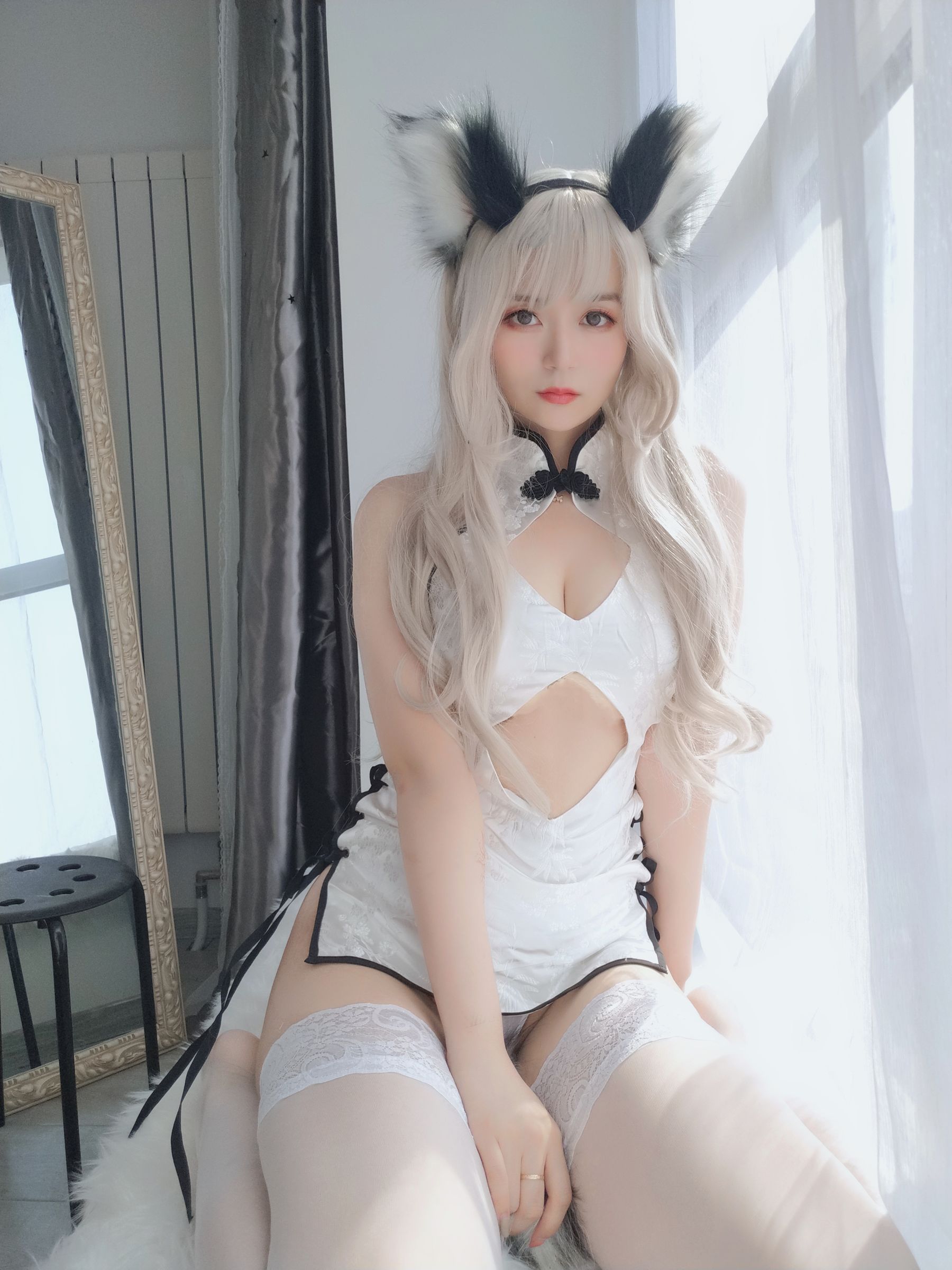 Coser小姐姐白银 小白狼