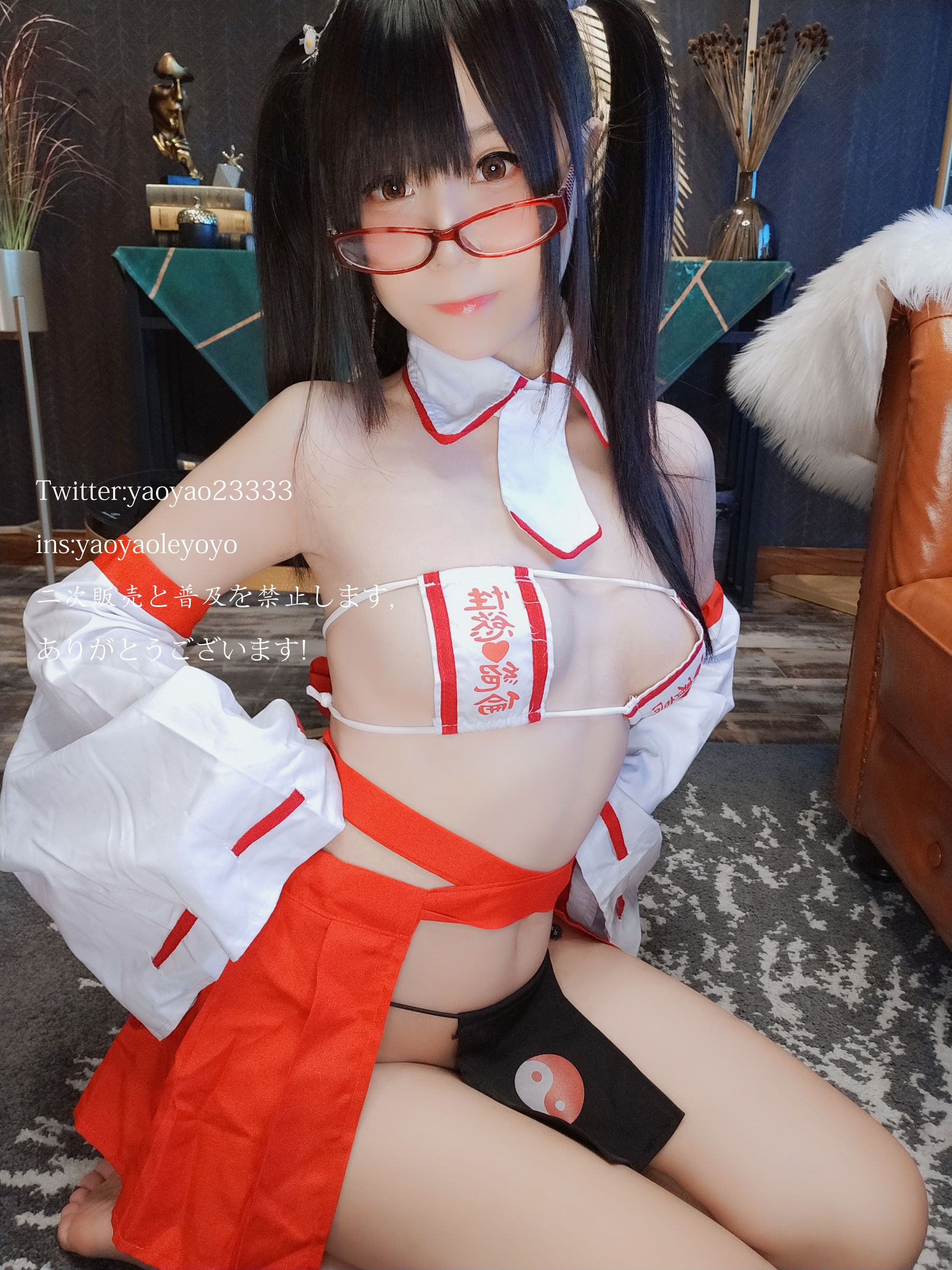 萌妹子Coser摇摇乐yoyo 巫女