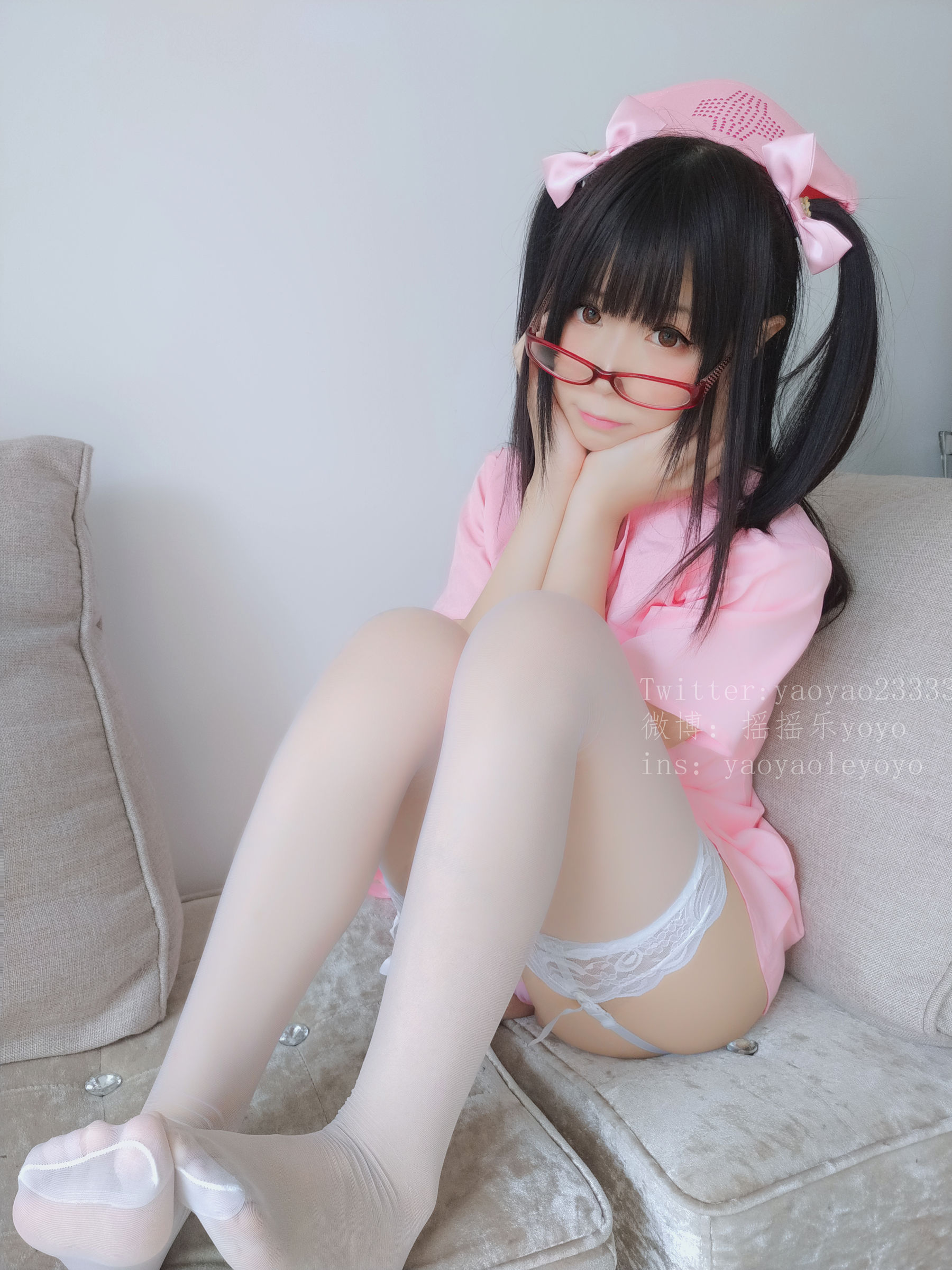 萌妹子Coser摇摇乐yoyo 可爱粉色护士
