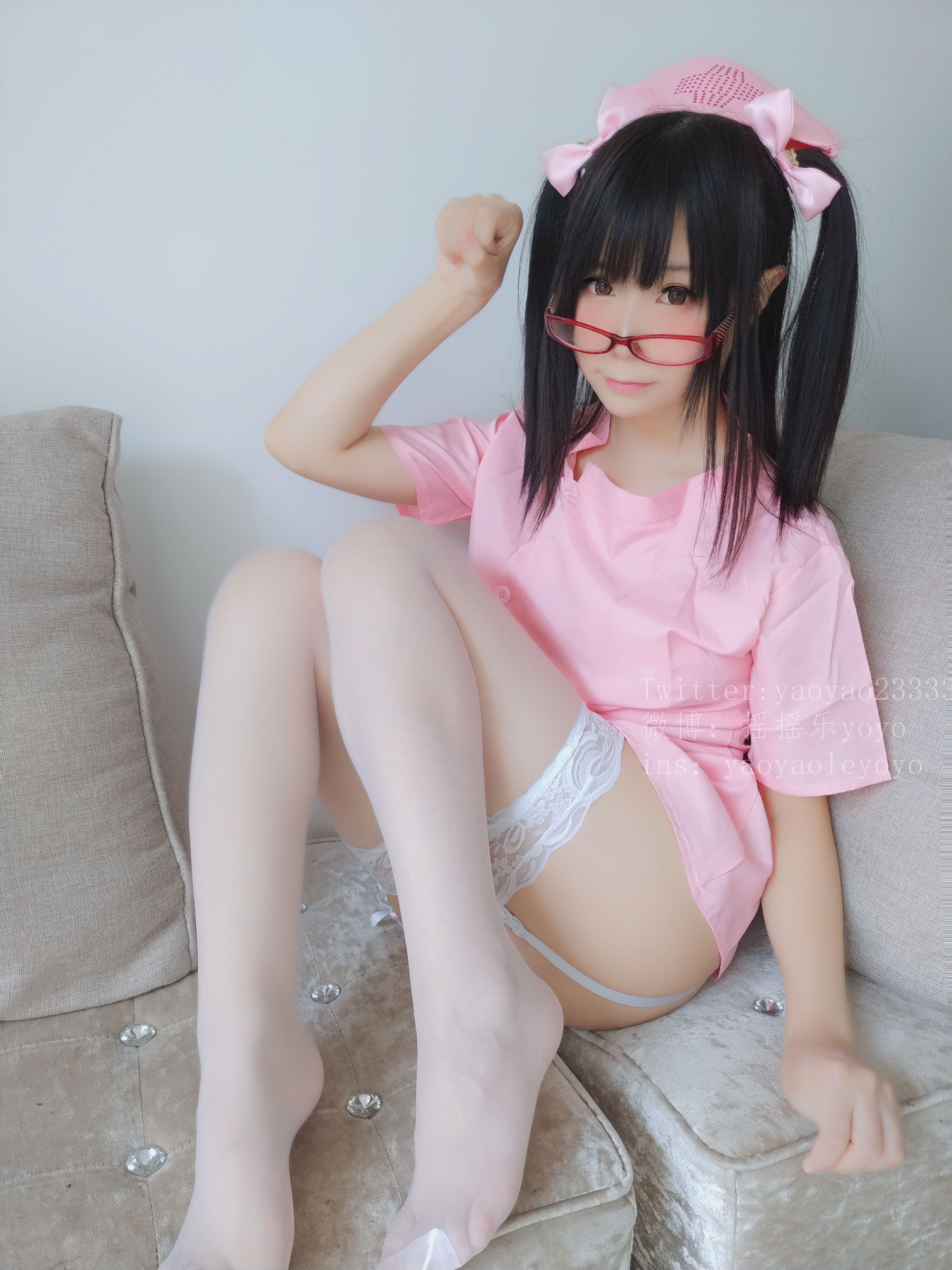 萌妹子Coser摇摇乐yoyo 可爱粉色护士