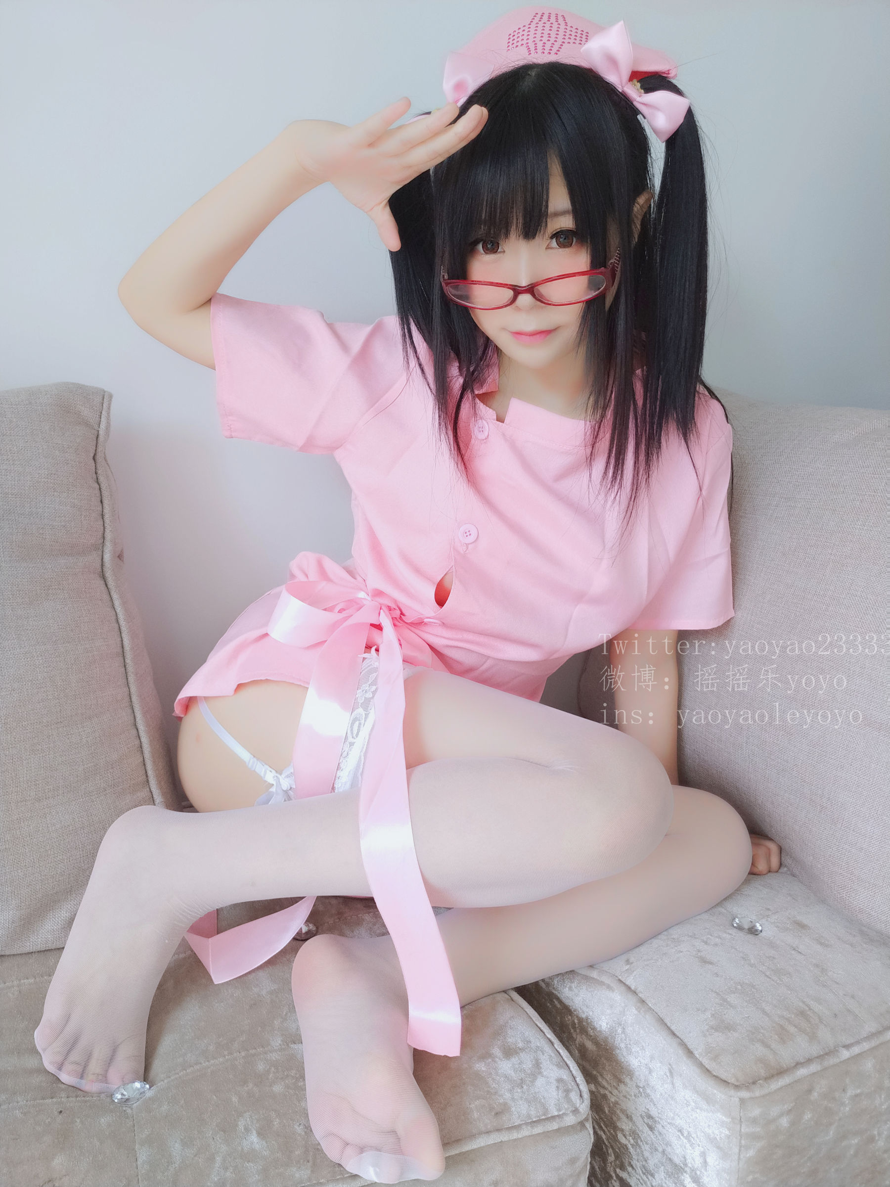 萌妹子Coser摇摇乐yoyo 可爱粉色护士