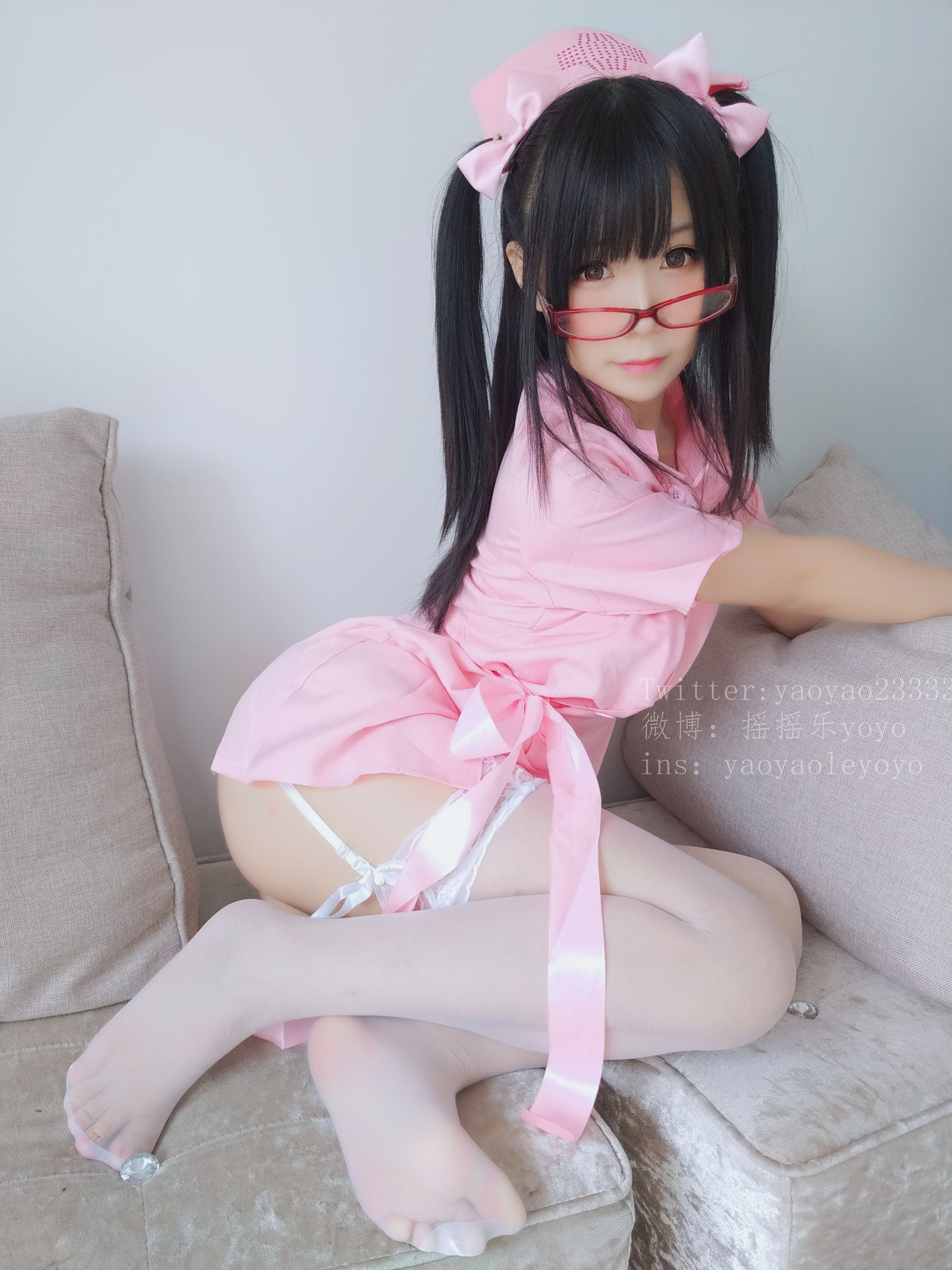 萌妹子Coser摇摇乐yoyo 可爱粉色护士
