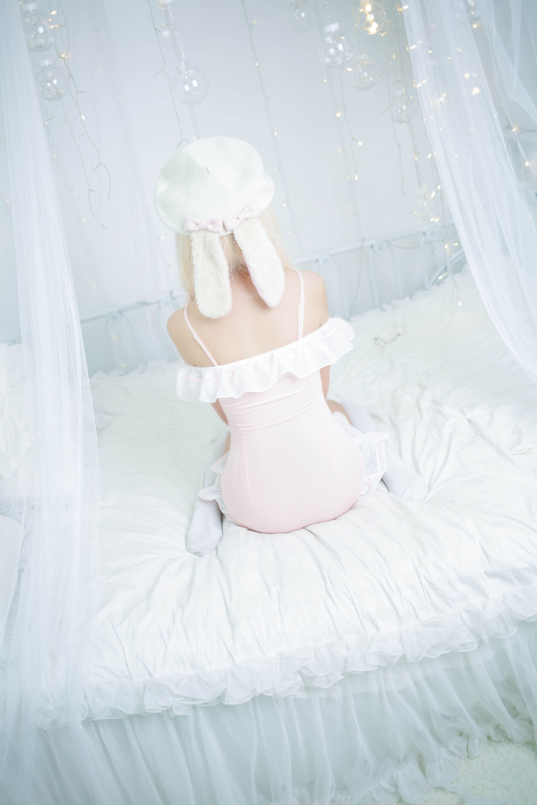 萝莉蜜嘟喵 粉色泳衣