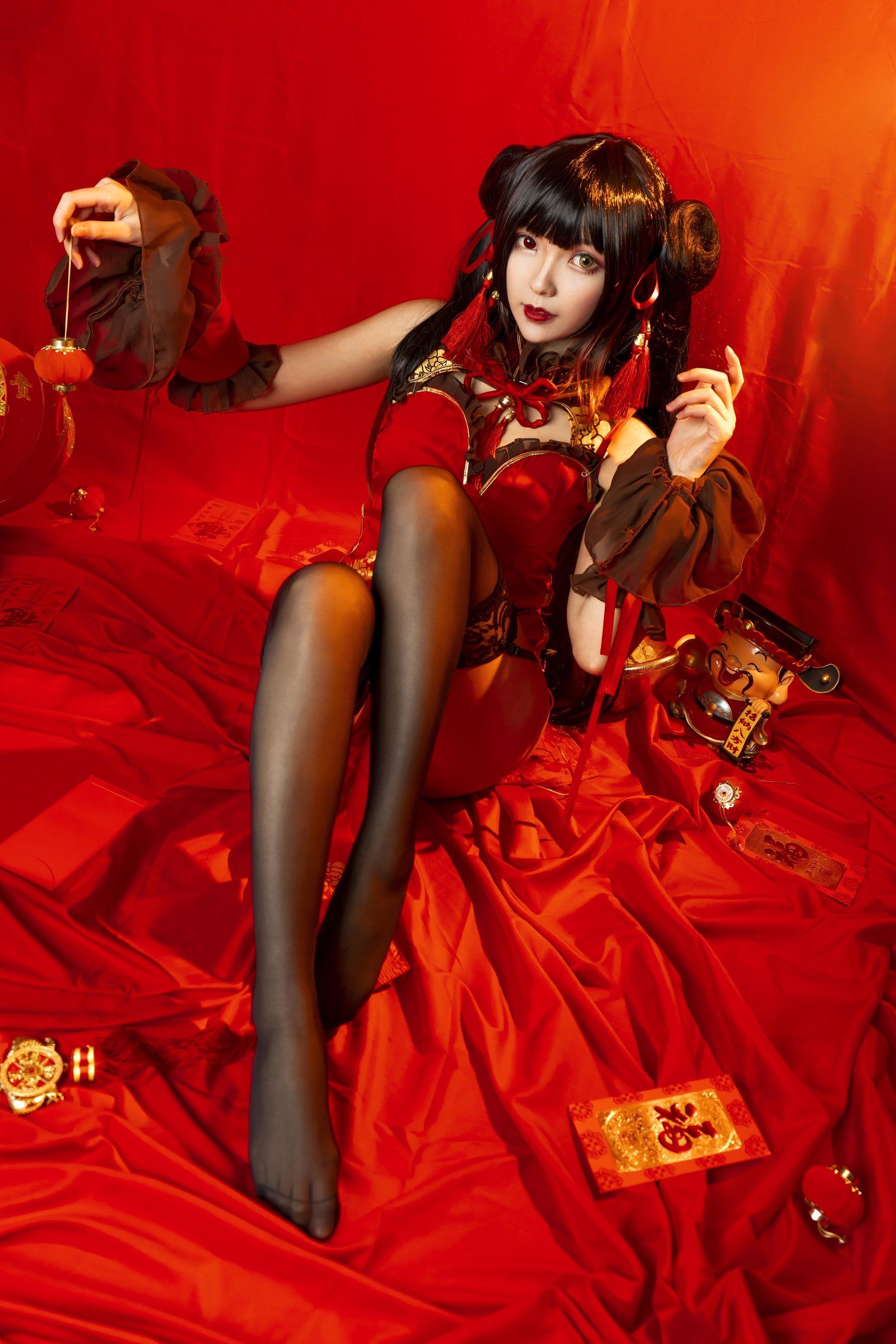 Coser小姐姐妍子坚不可摧 狂三新年
