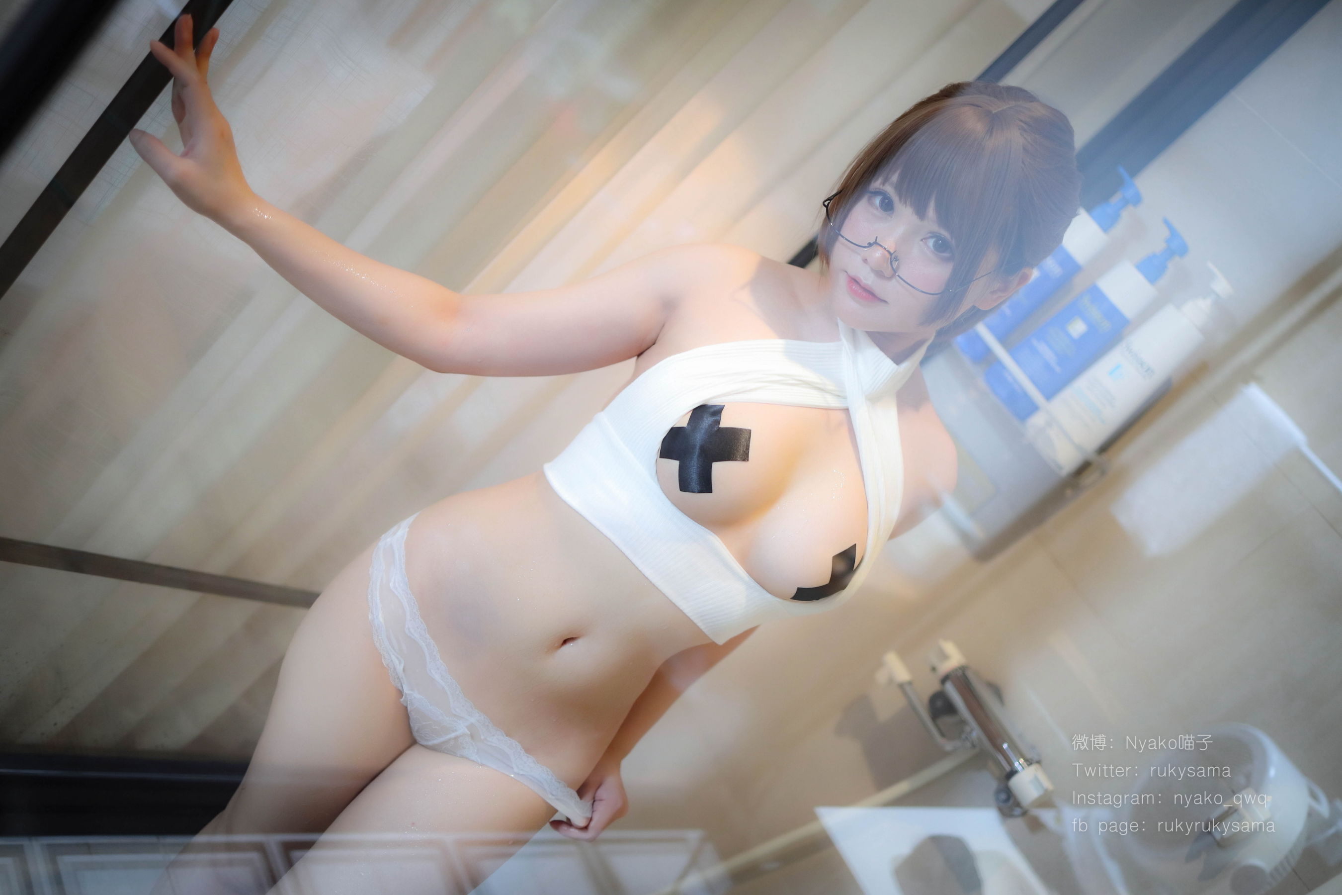 萌妹子Nyako喵子 黑丝制服眼镜娘