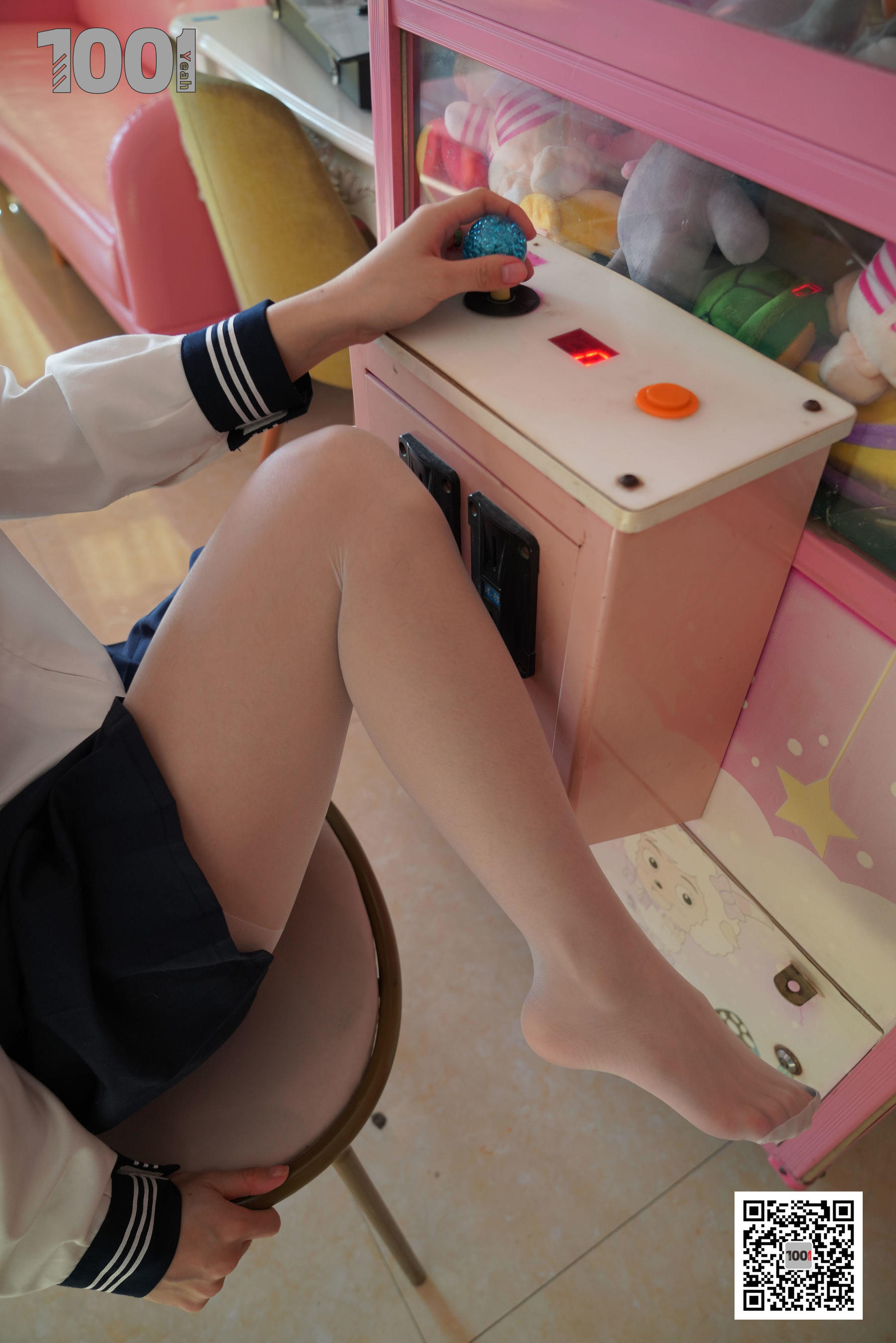 [IESS一千零一夜] 模特：真真《逃课的JK少女2》