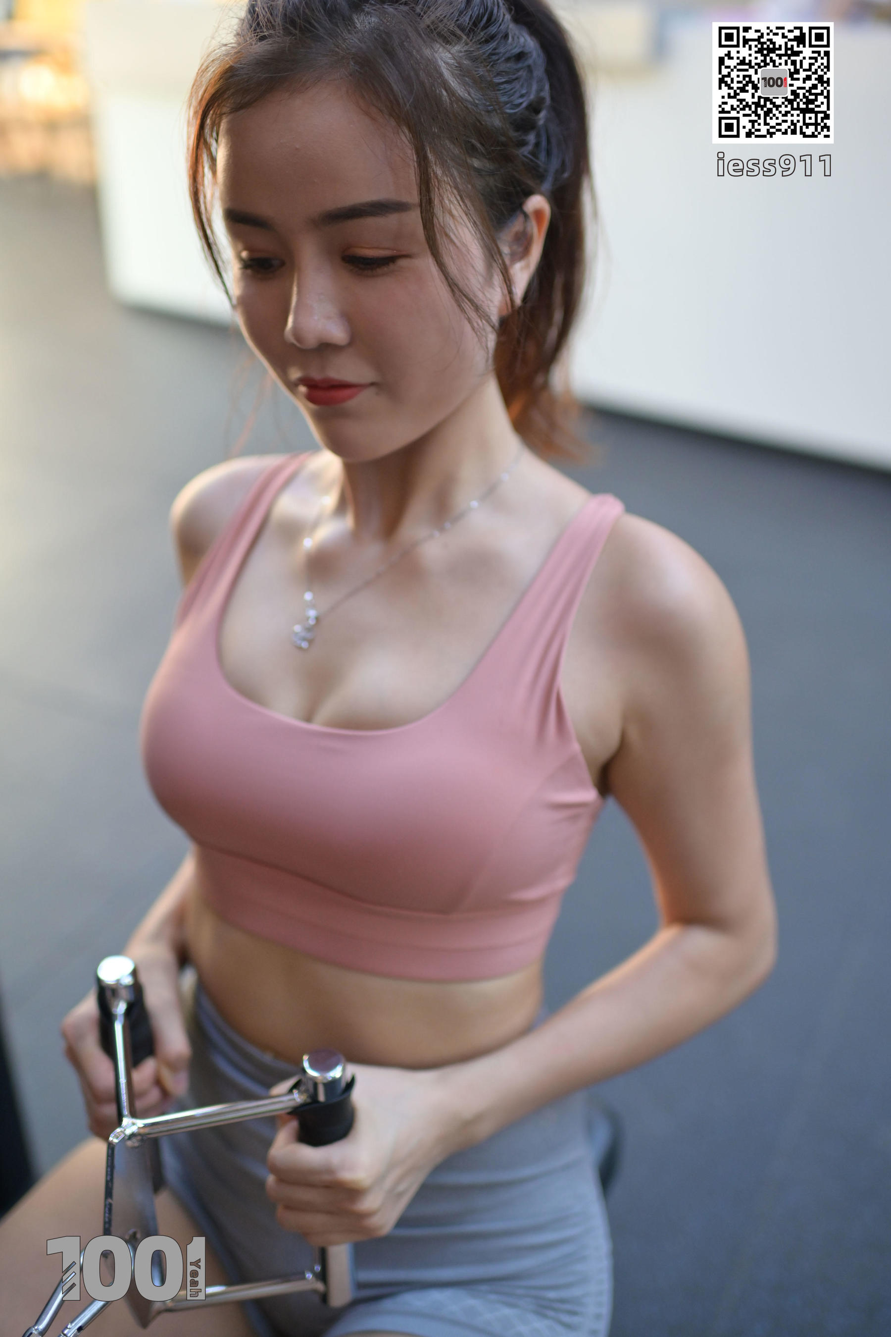 [IESS一千零一夜]  LUCY 《OL下班后去健身2》