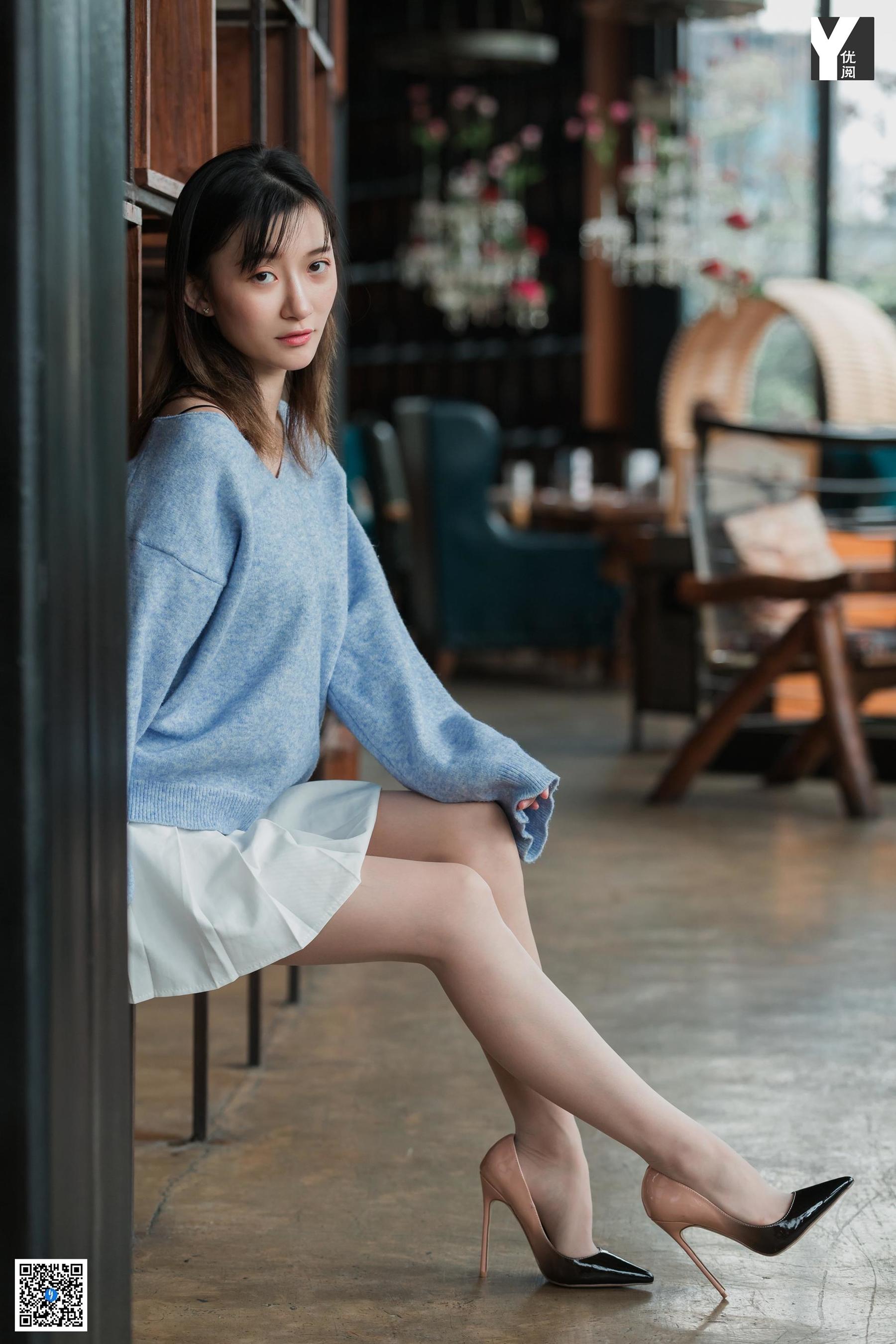 [IESS异思趣向] 模特：秋秋《百褶裙少女》