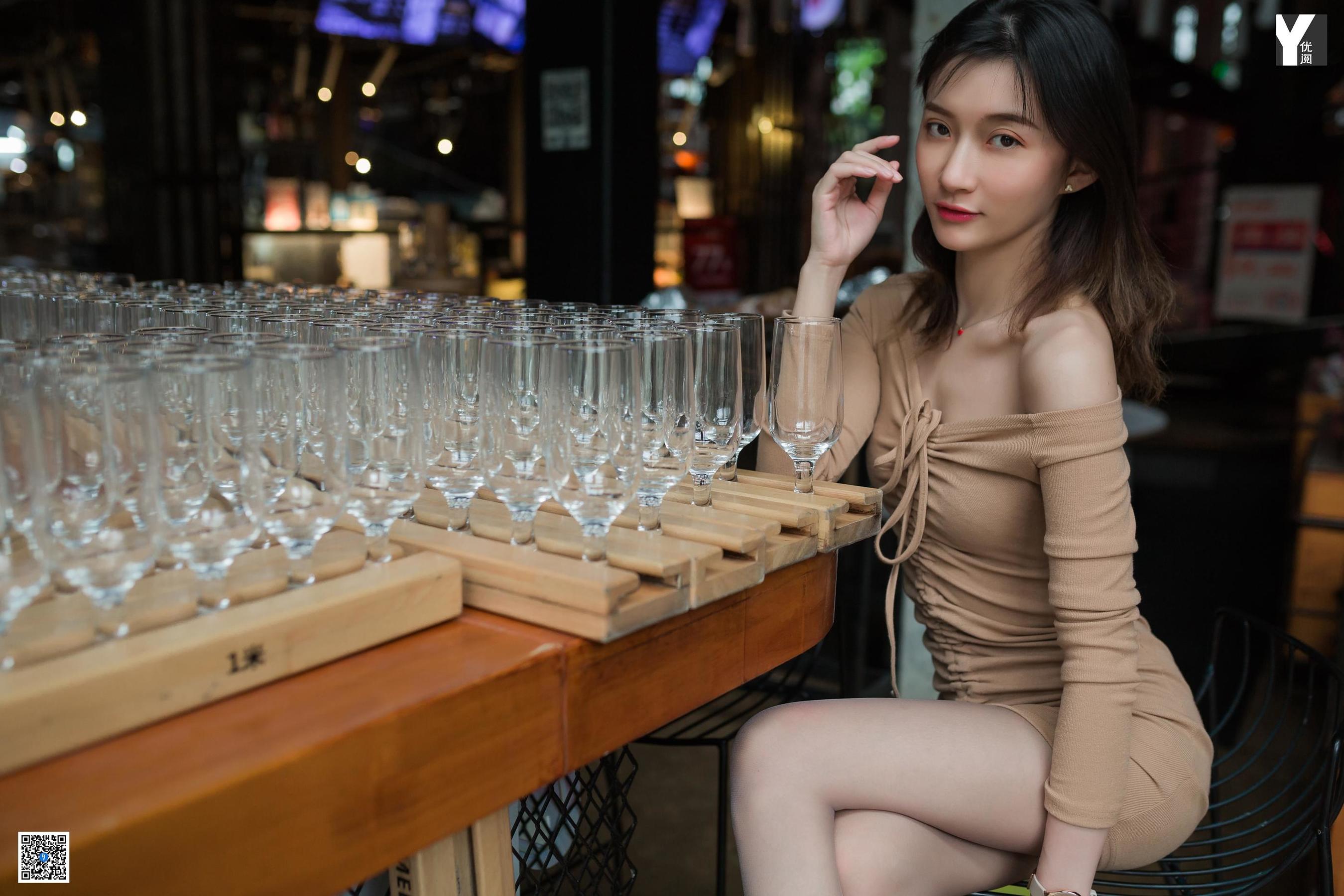 [IESS异思趣向] 模特：秋秋《职业性感选手》