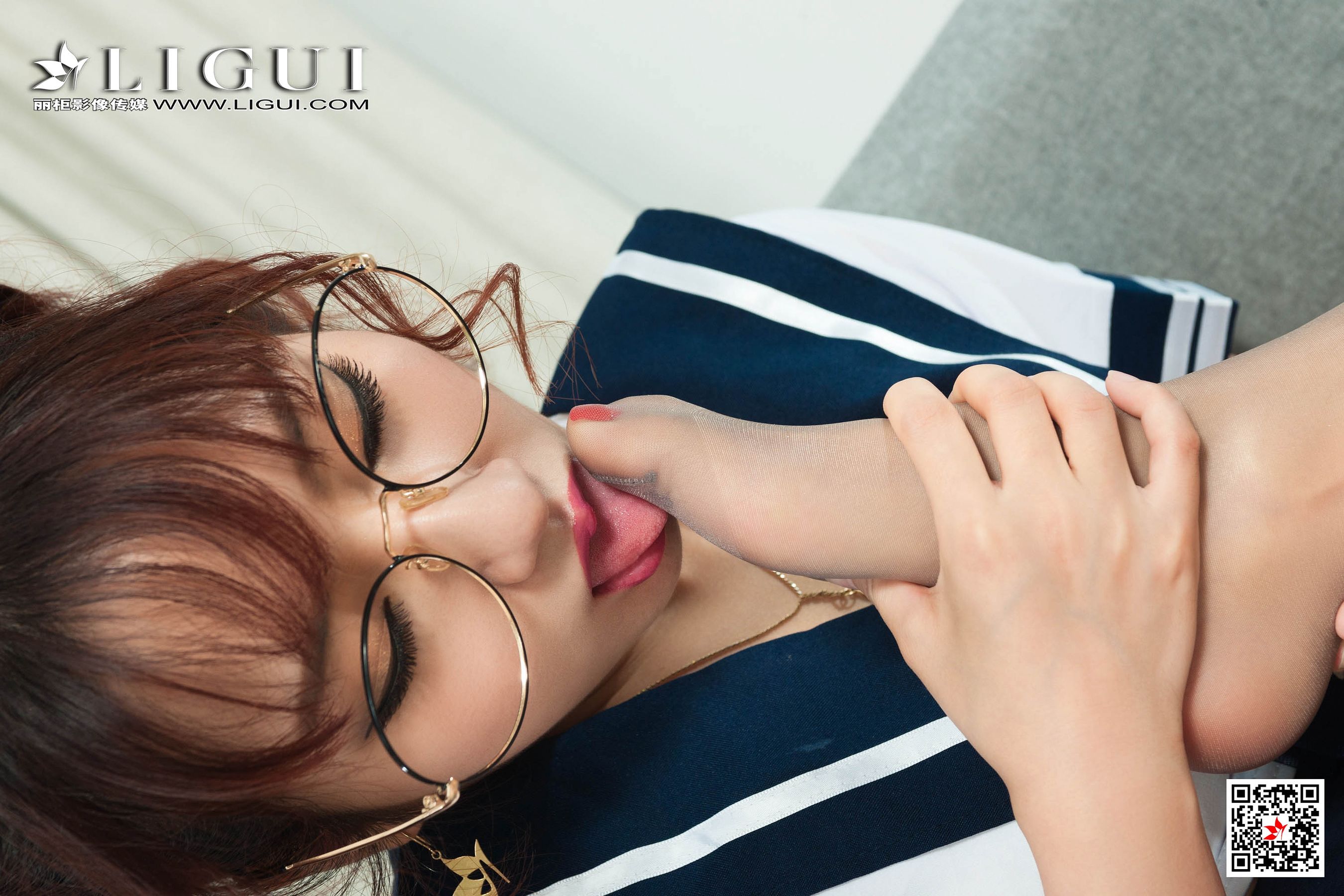 [丽柜Ligui] 网络丽人 Model 汐汐&文芮