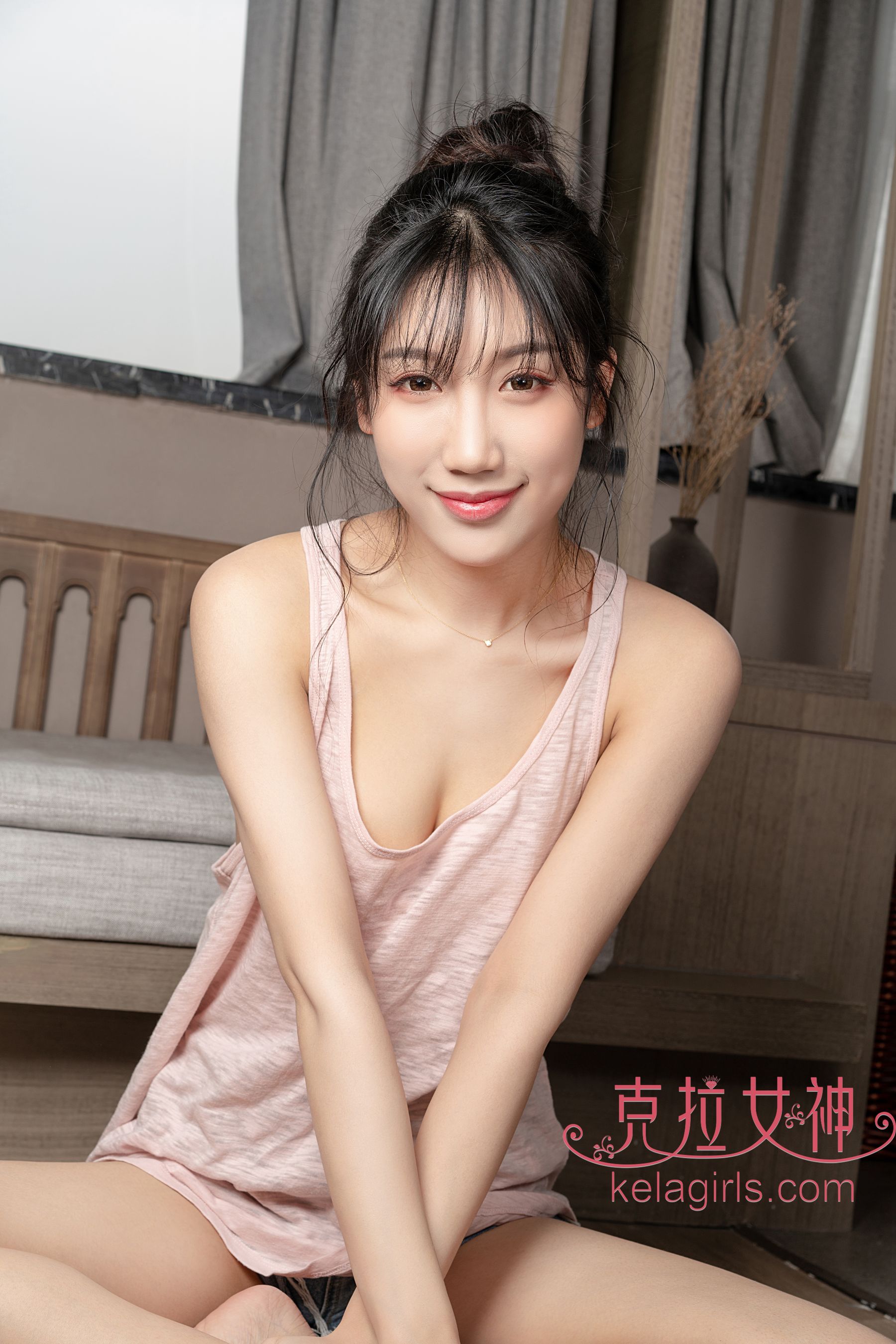 [克拉女神Kelagirls]  佳莹 真空背心