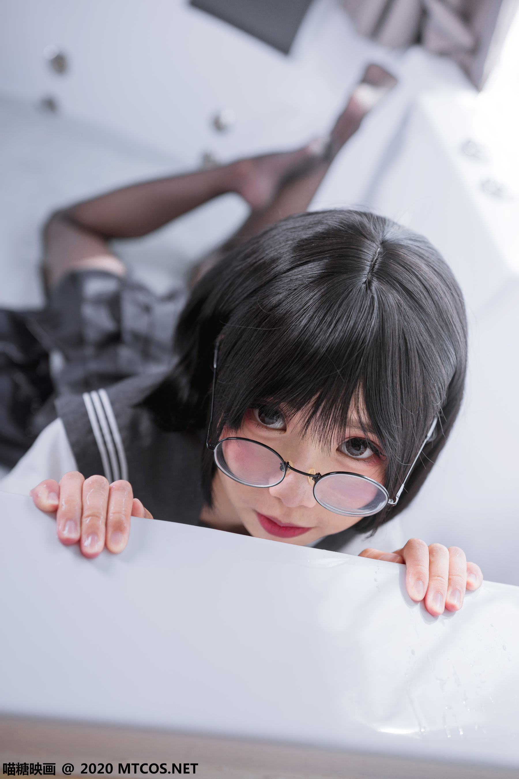 [喵糖映画] JKL.017 面饼仙儿 黑丝JK制服