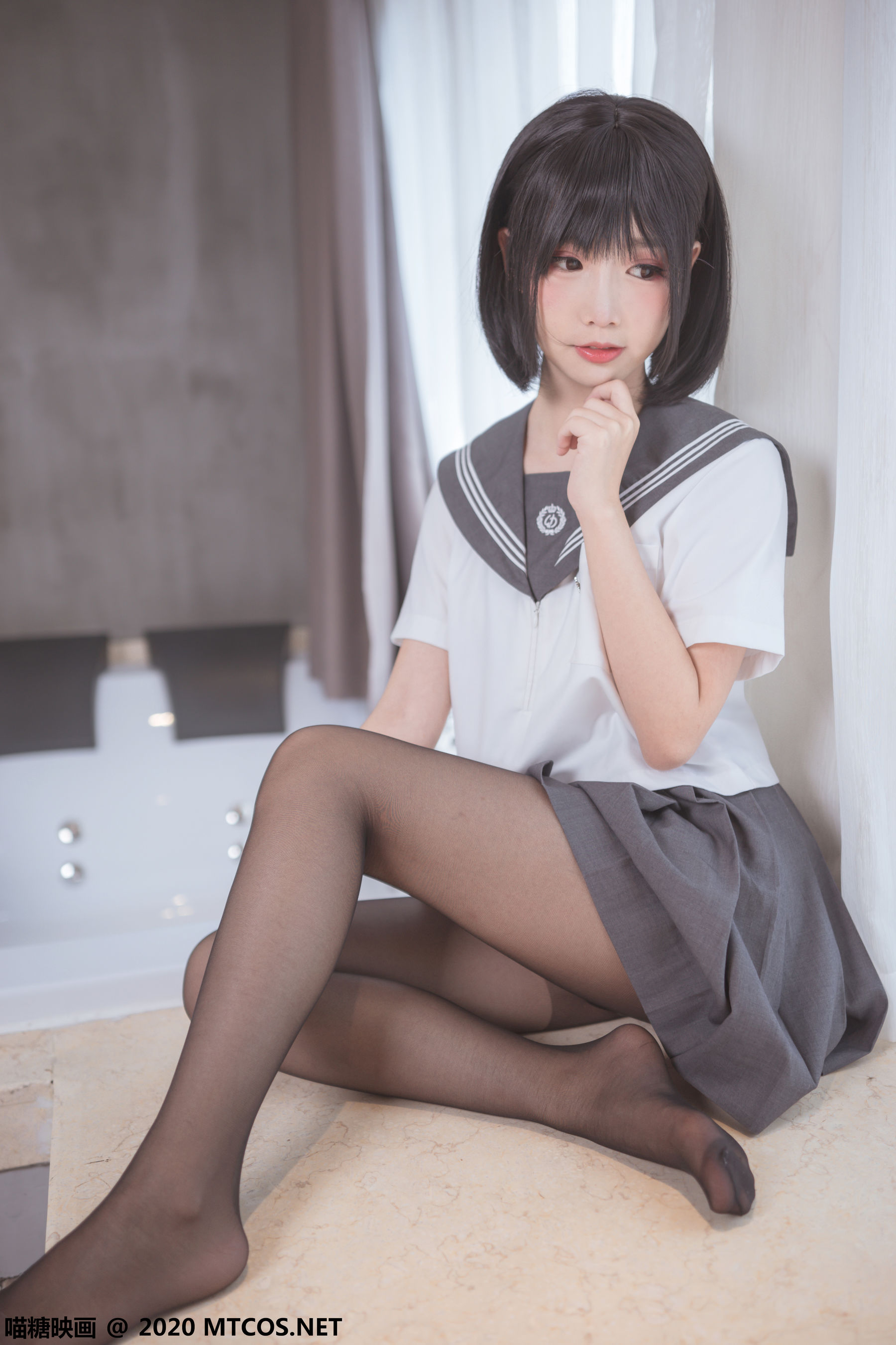 [喵糖映画] JKL.017 面饼仙儿 黑丝JK制服