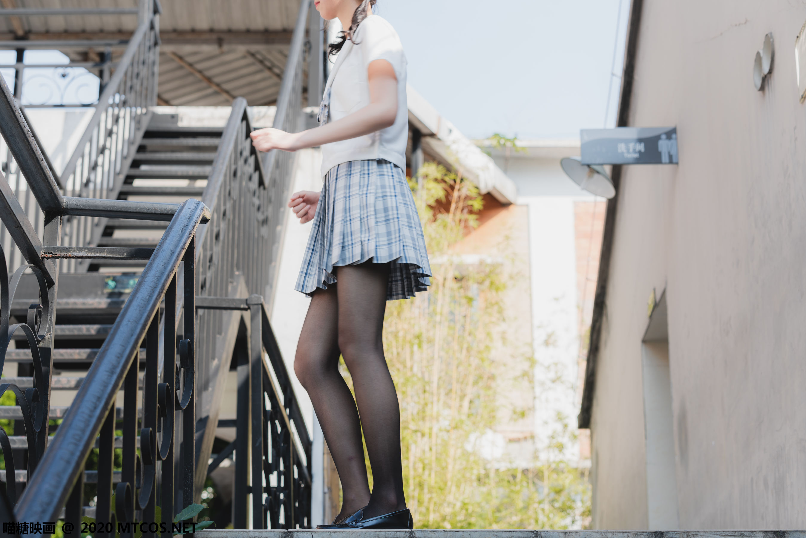 [喵糖映画]  JKL.018 西呱呀呀呀 户外JK制服